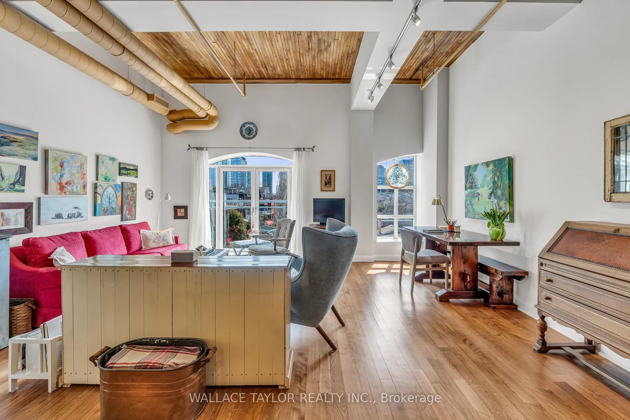 993 Queen Street W #208
