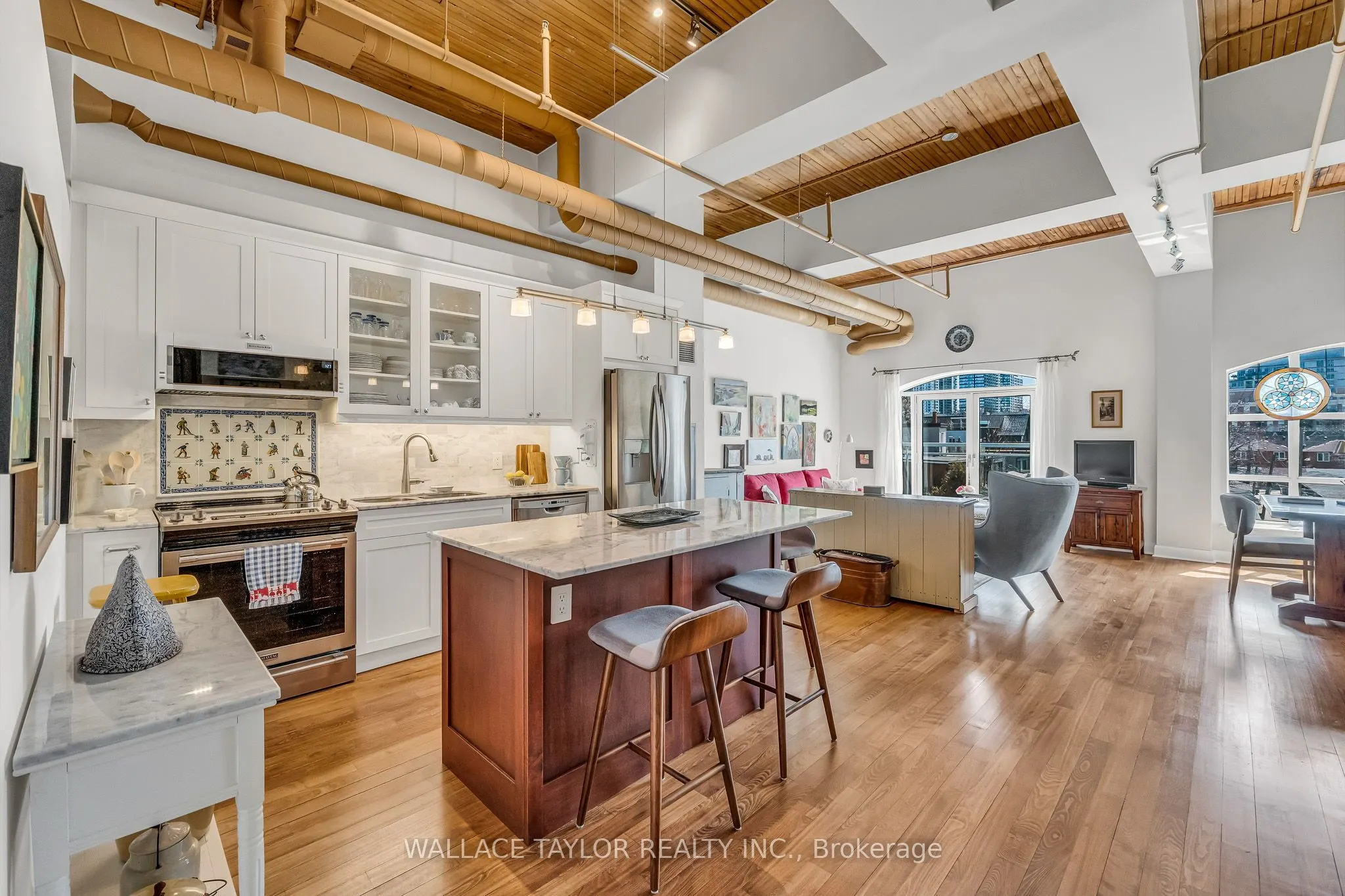 993 Queen Street W #208