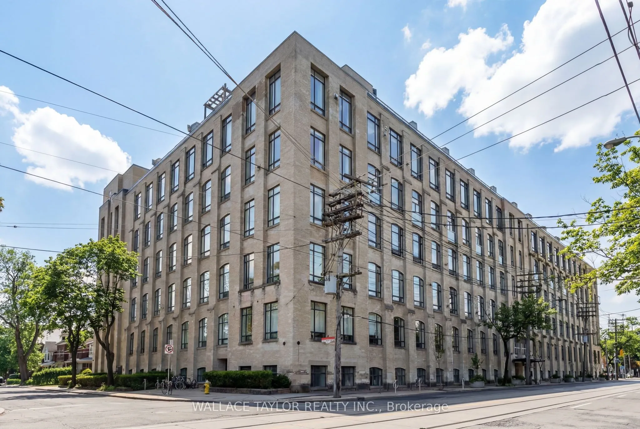 993 Queen Street W #208