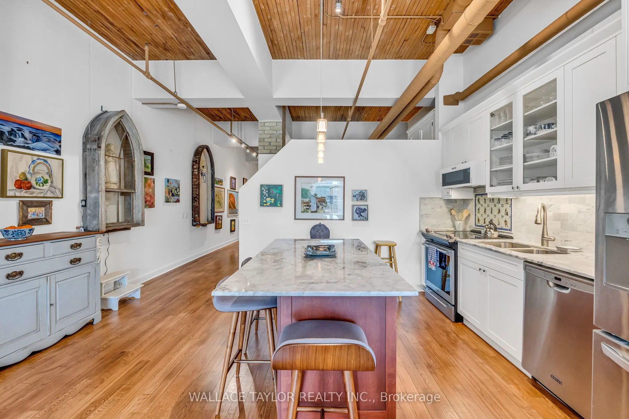 993 Queen Street W #208