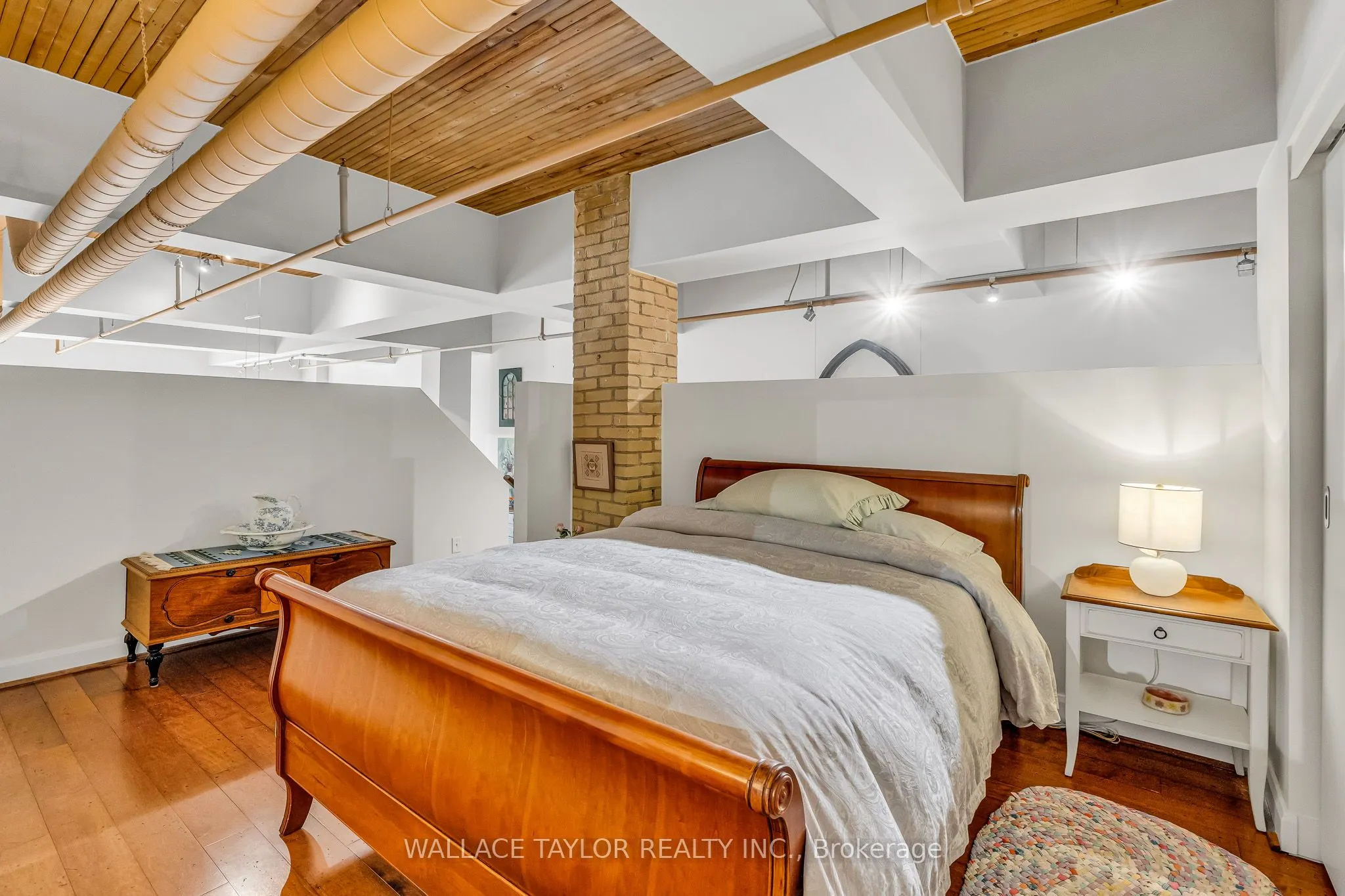 993 Queen Street W #208