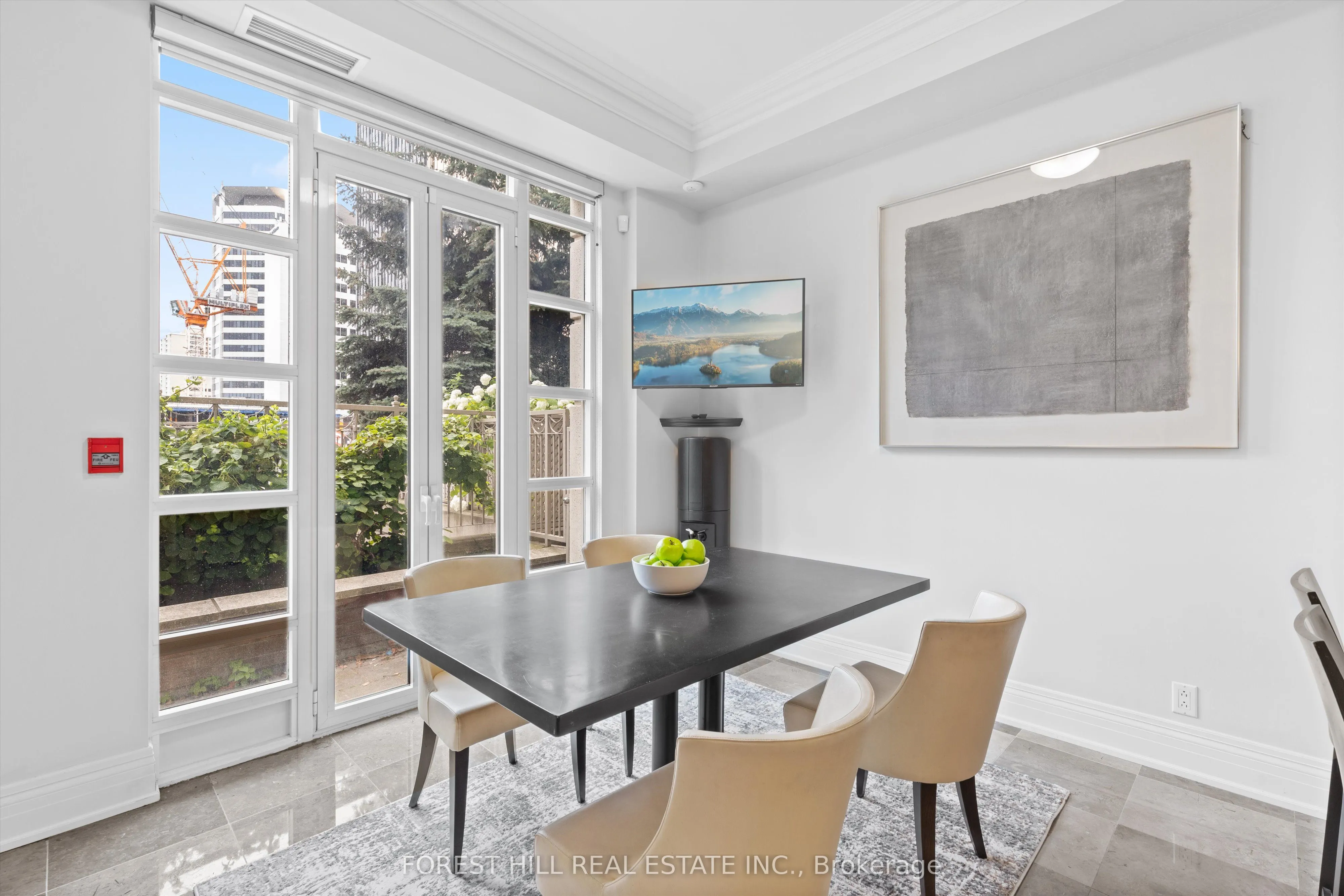33 Delisle Avenue #108