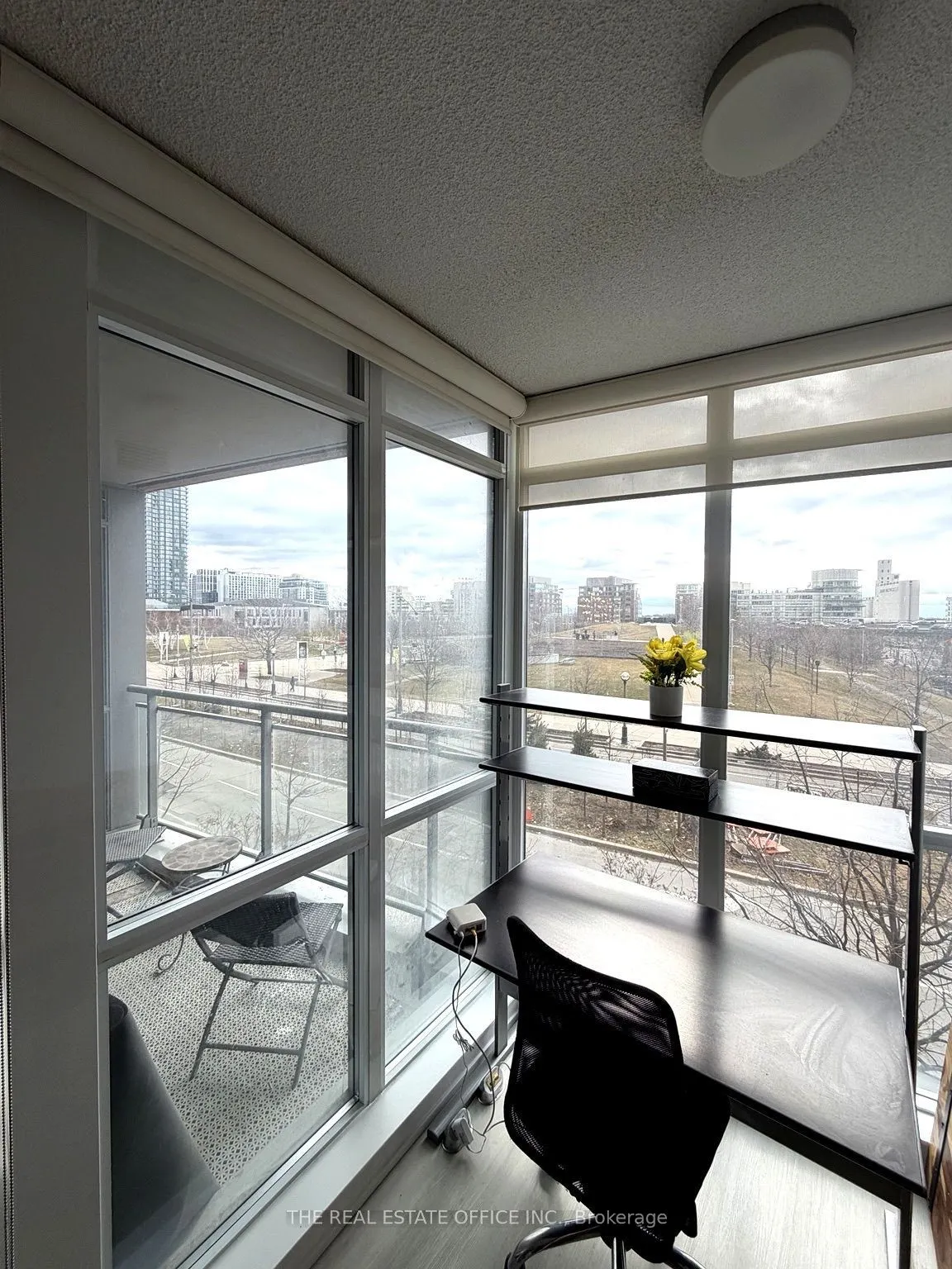 151 Dan Leckie Way #202