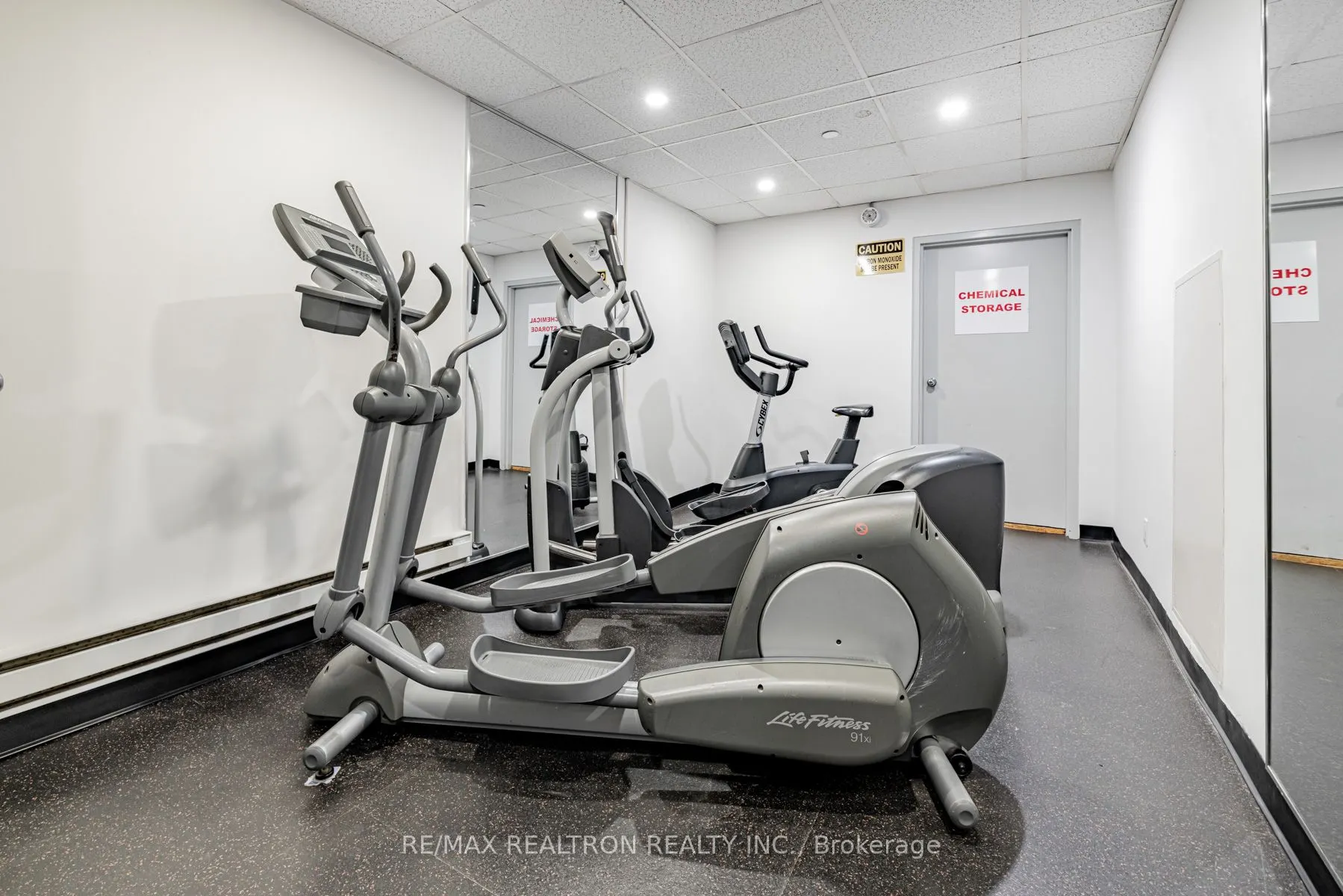 5765 Yonge Street #410