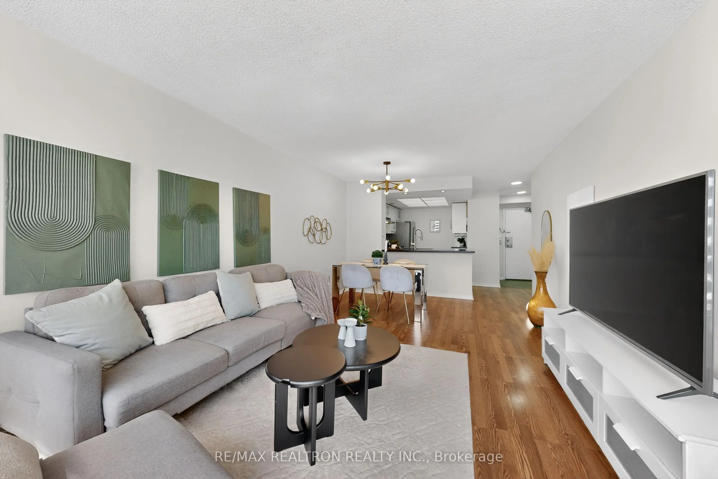 5765 Yonge Street #410