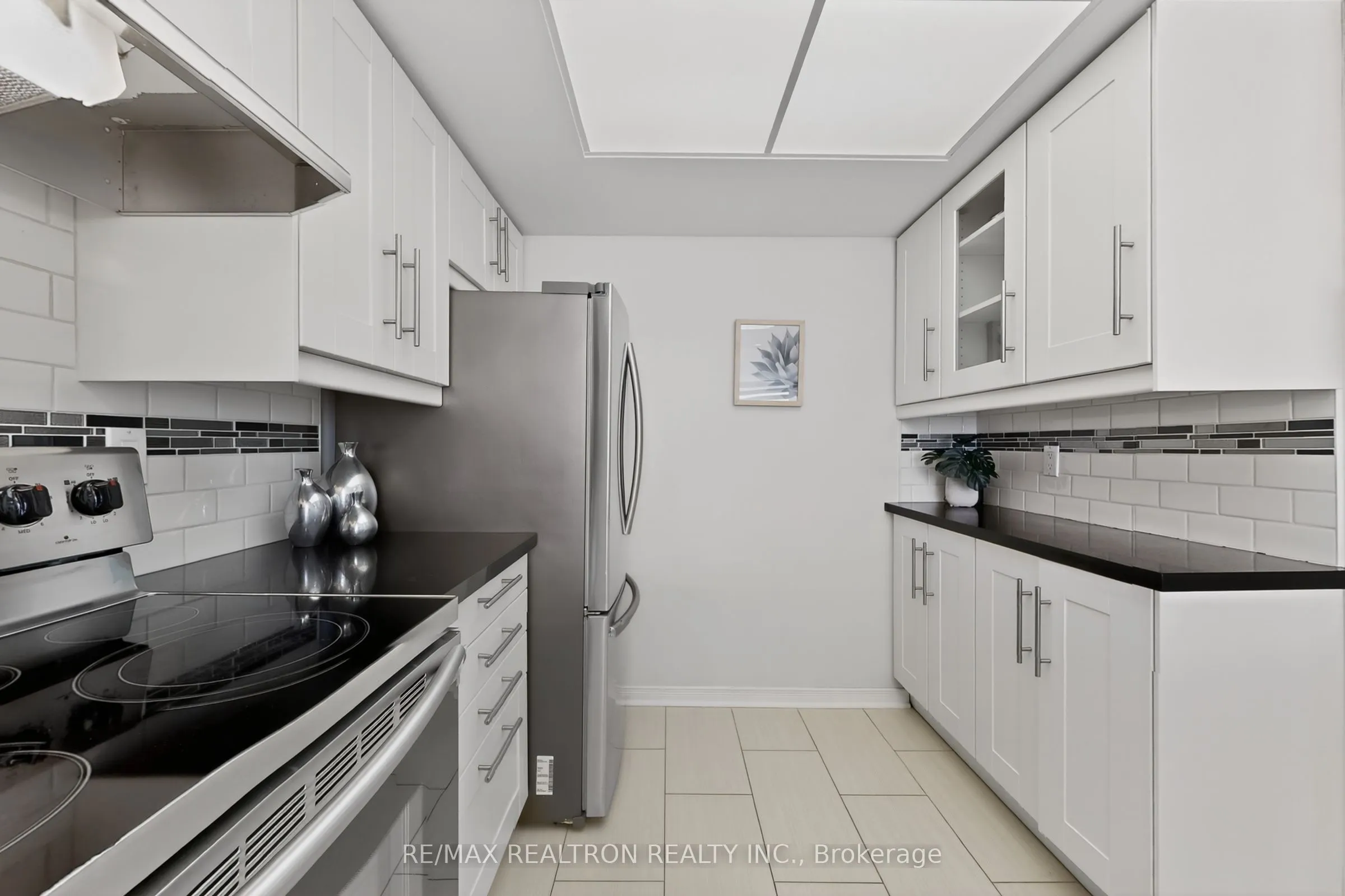 5765 Yonge Street #410