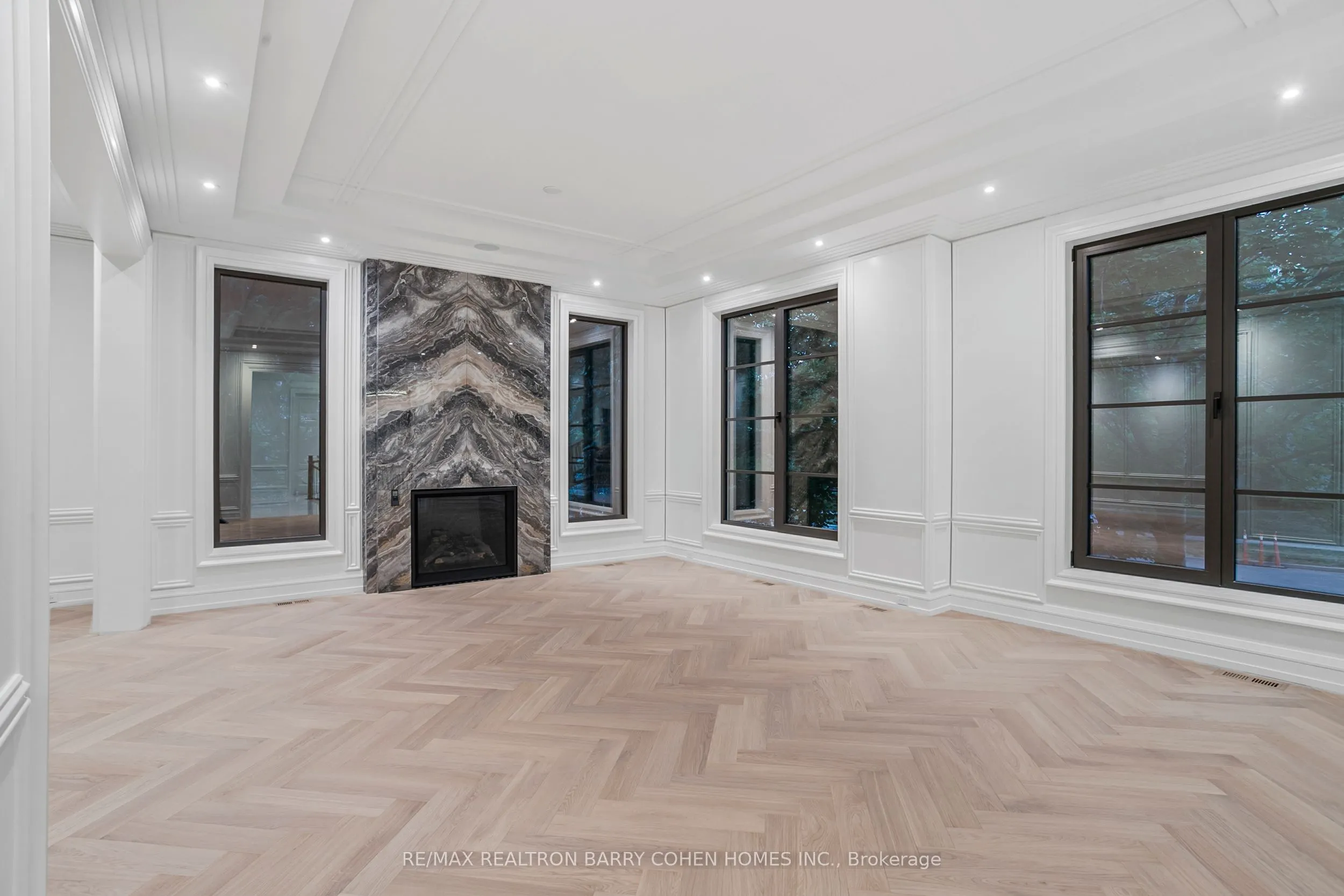 27 Penwood Crescent