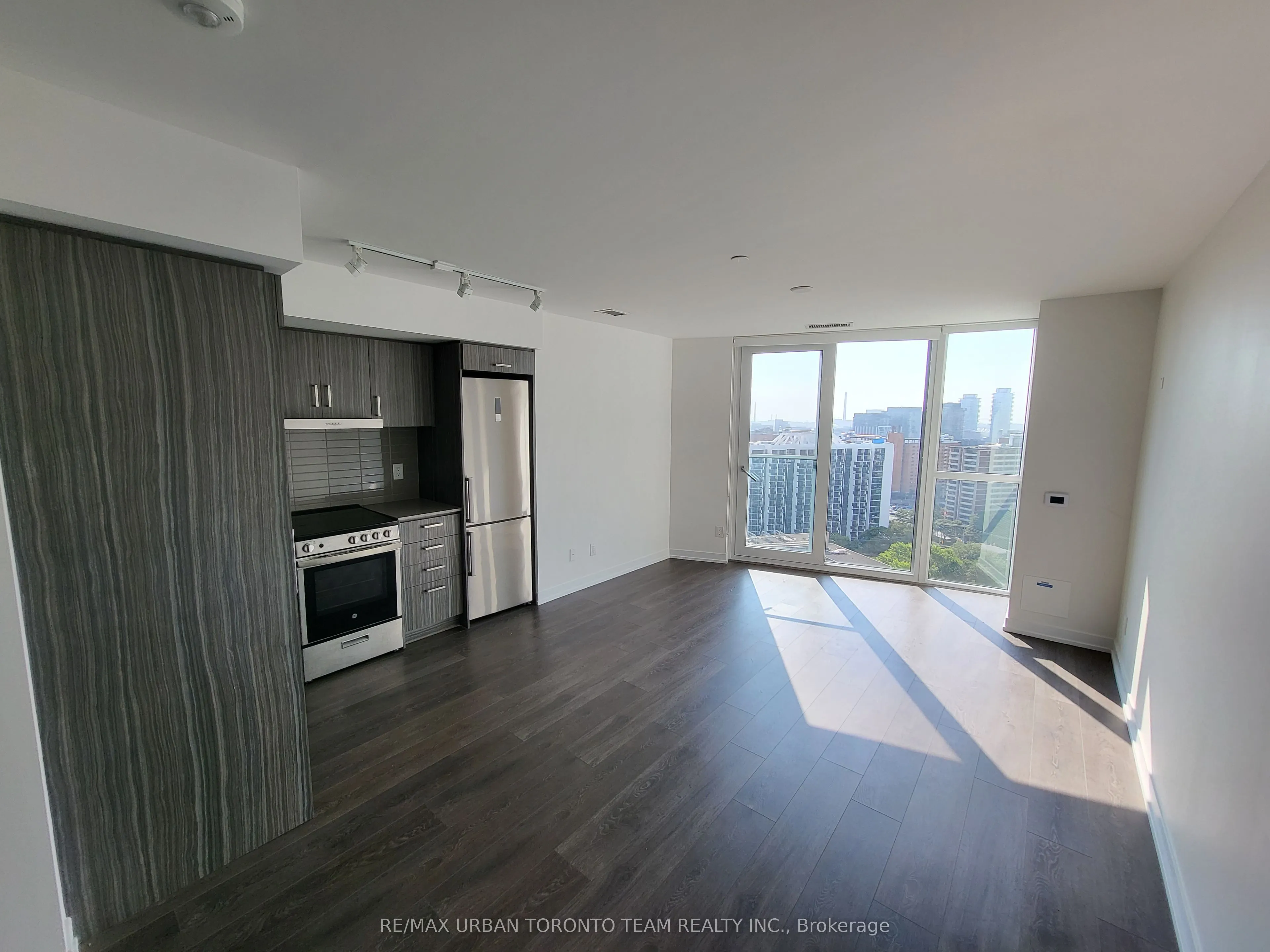 219 Dundas Street E #Ph101