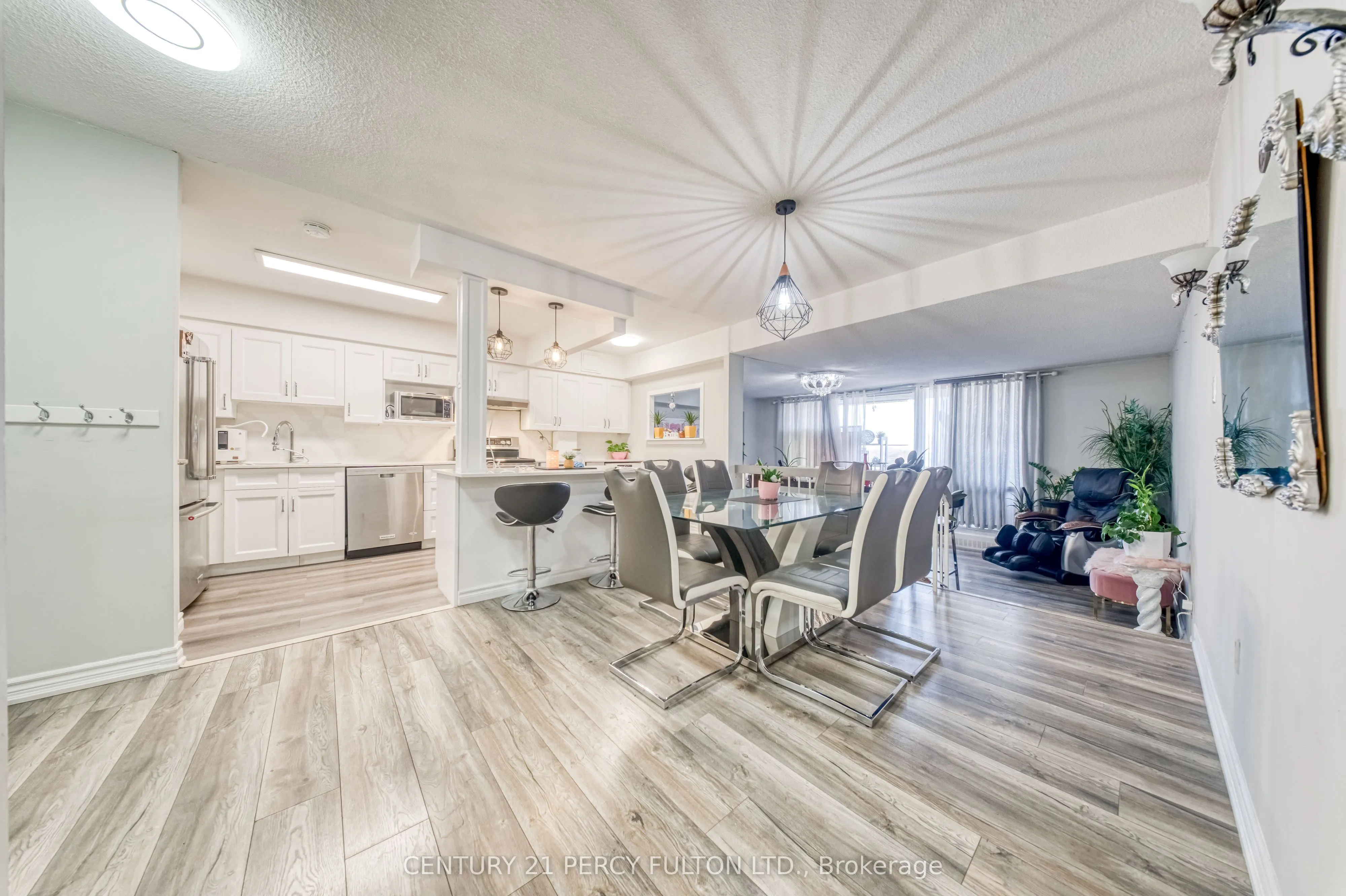 1338 York Mills Road #512