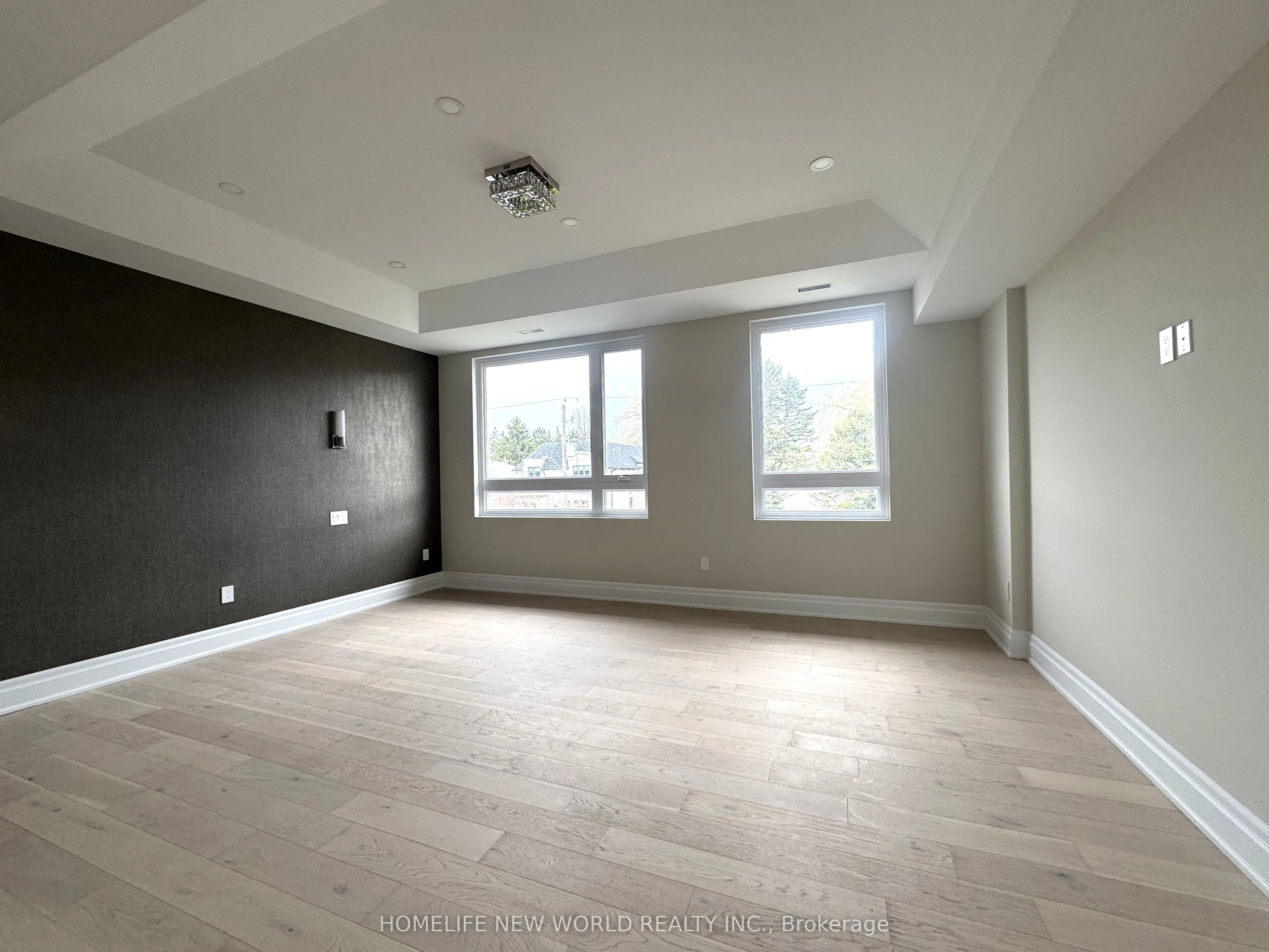 150 Viewmount Avenue