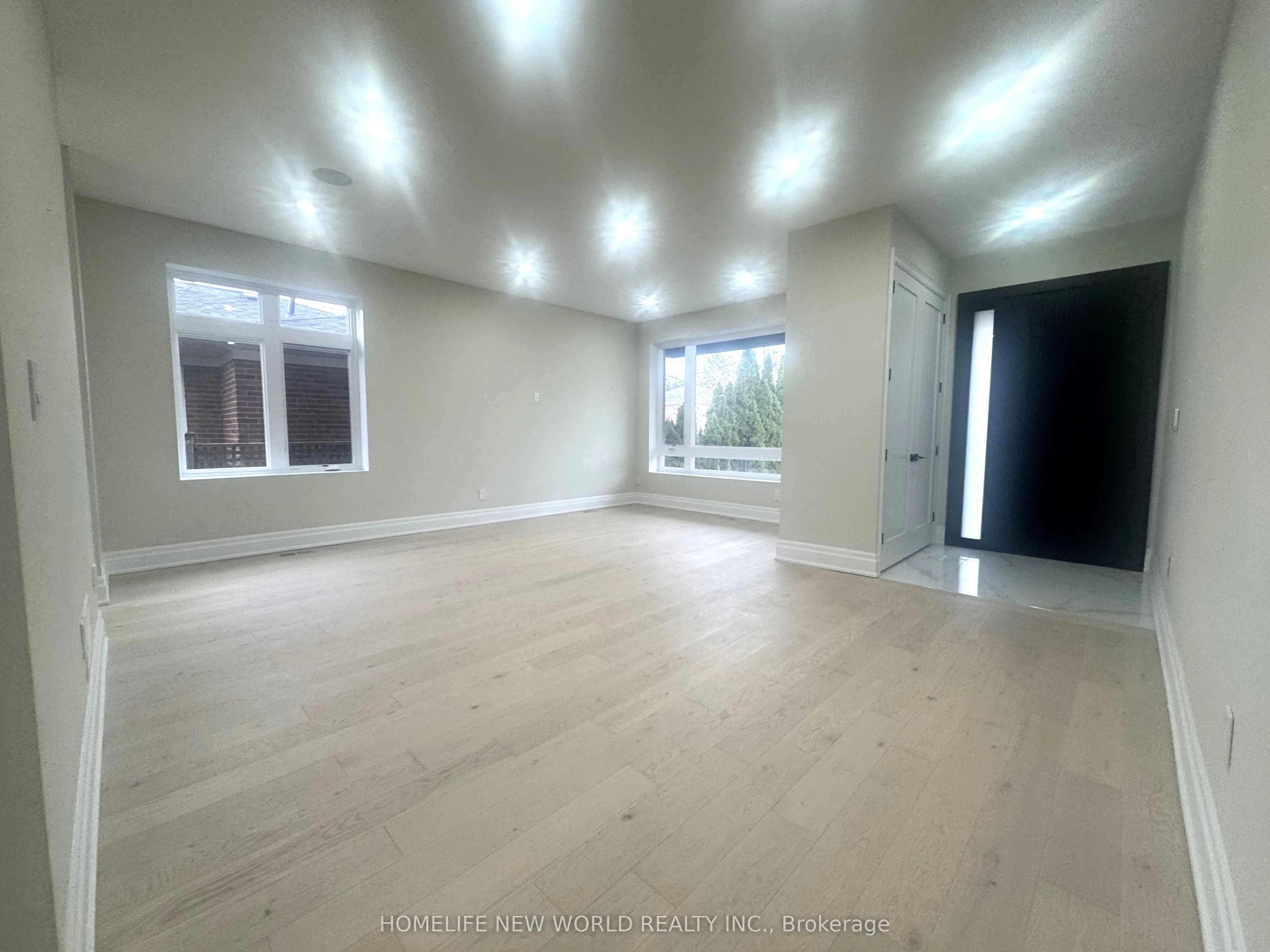 150 Viewmount Avenue