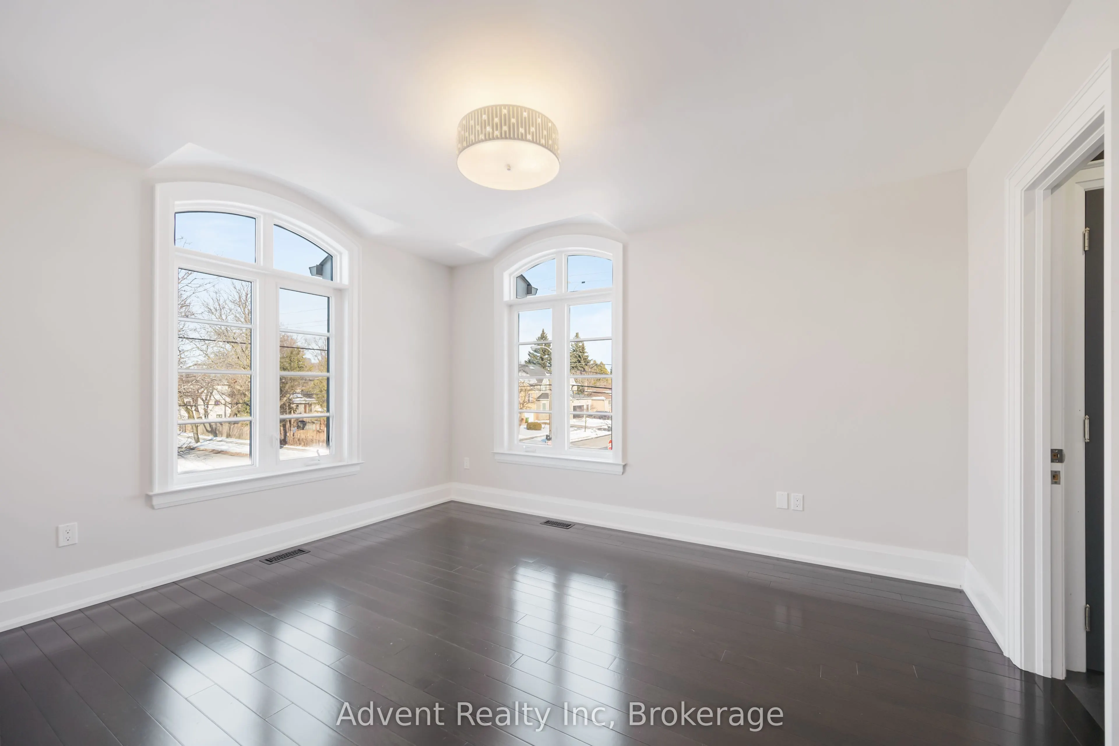 141 Connaught Avenue