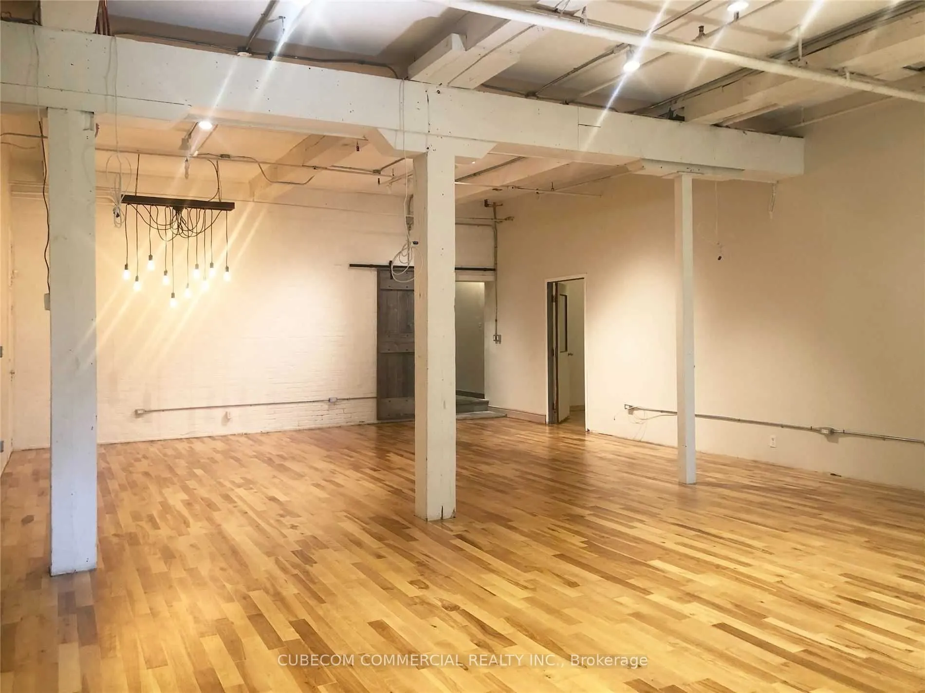 65 Bellwoods Avenue #1st Flr