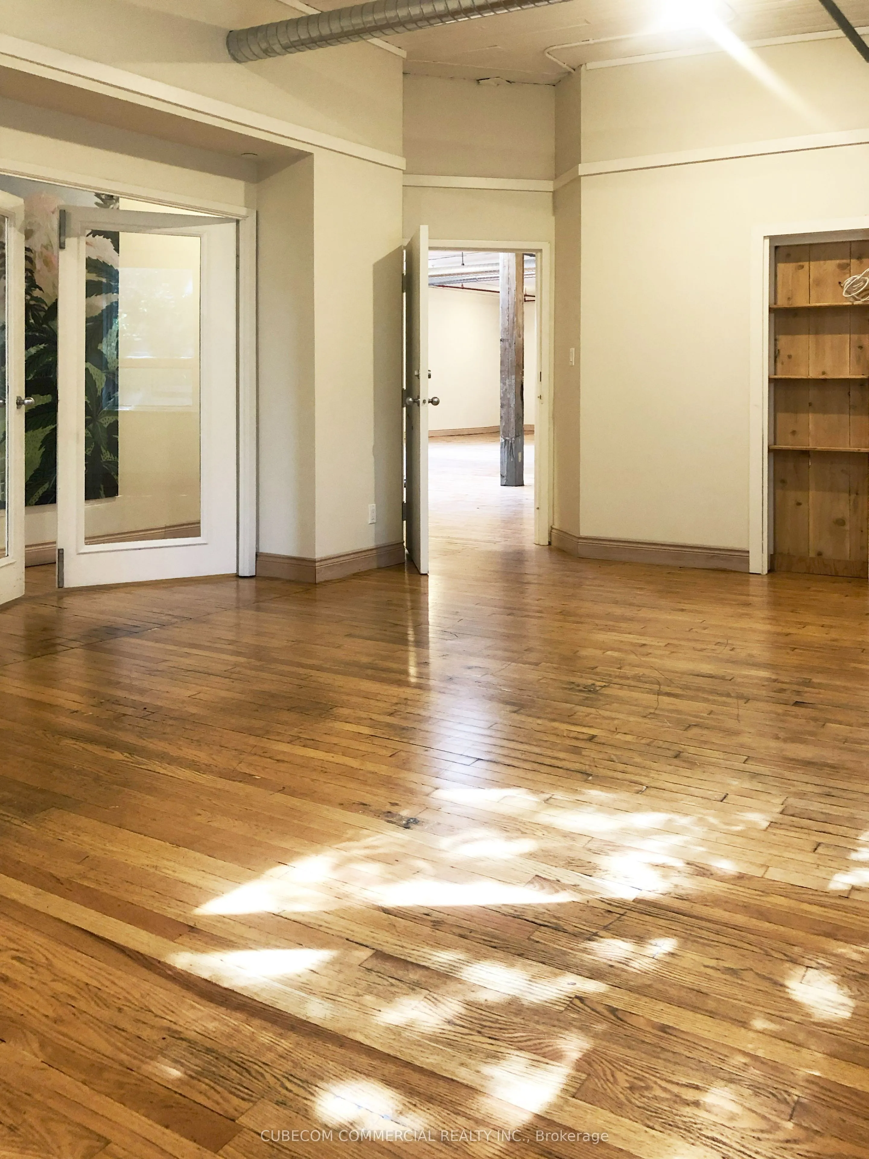 65 Bellwoods Avenue #2nd Floor