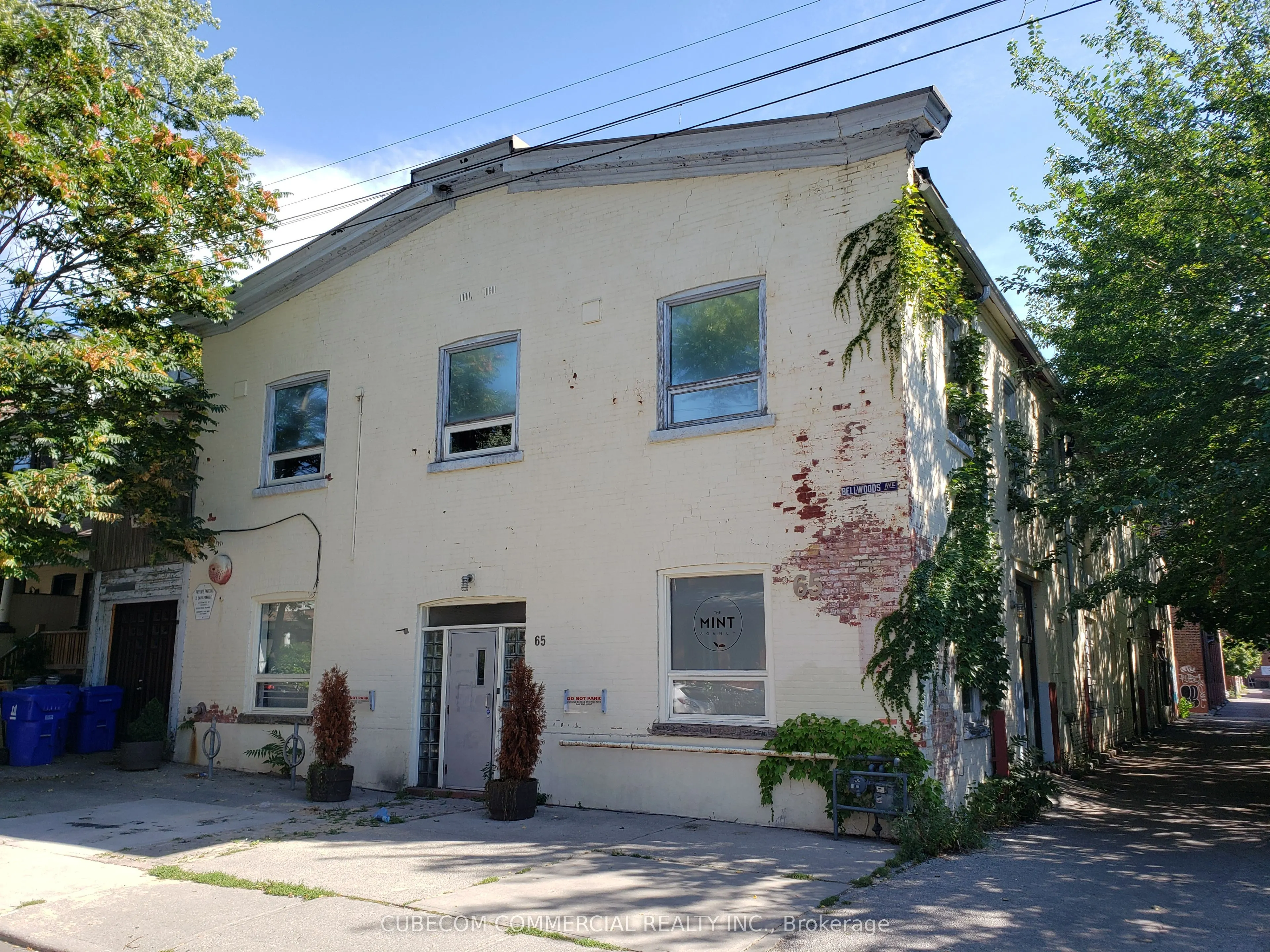 65 Bellwoods Avenue
