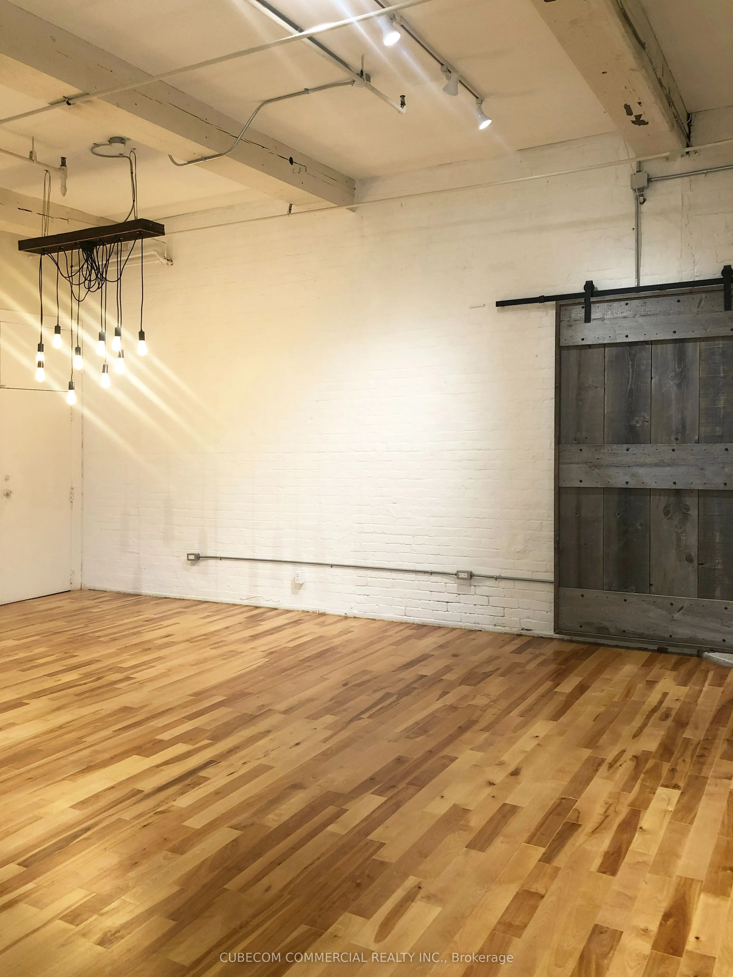 65 Bellwoods Avenue