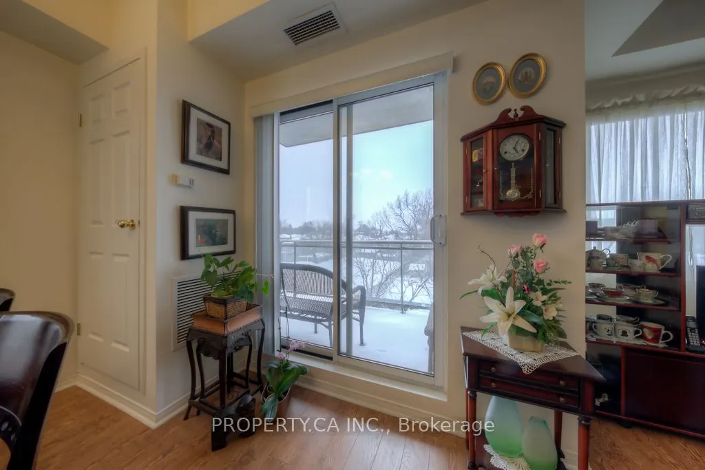 778 Sheppard Avenue W #301