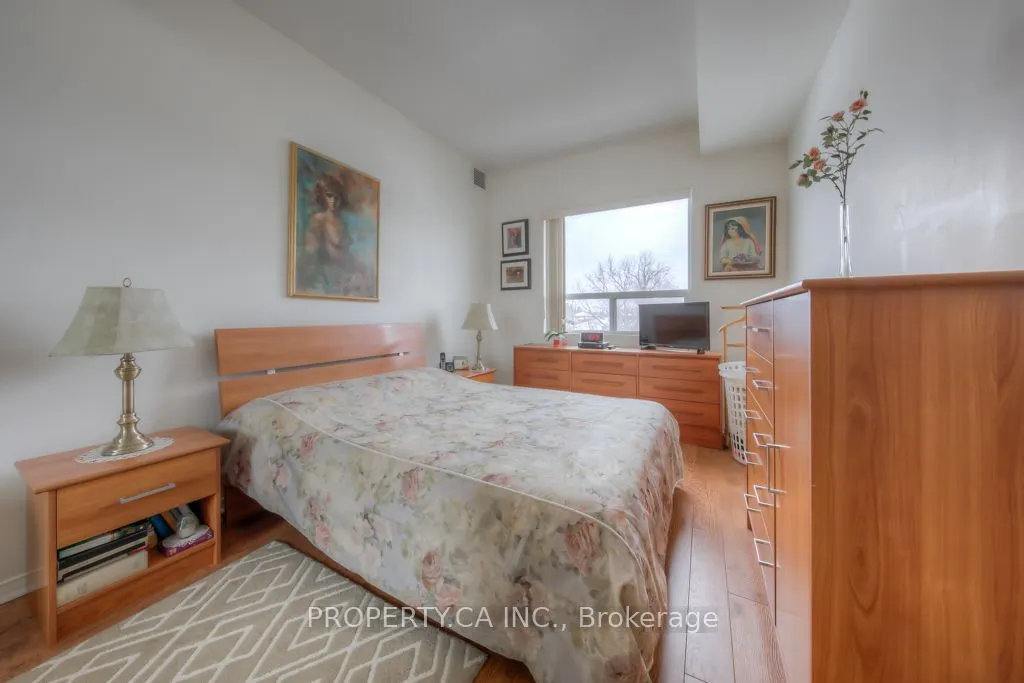 778 Sheppard Avenue W #301