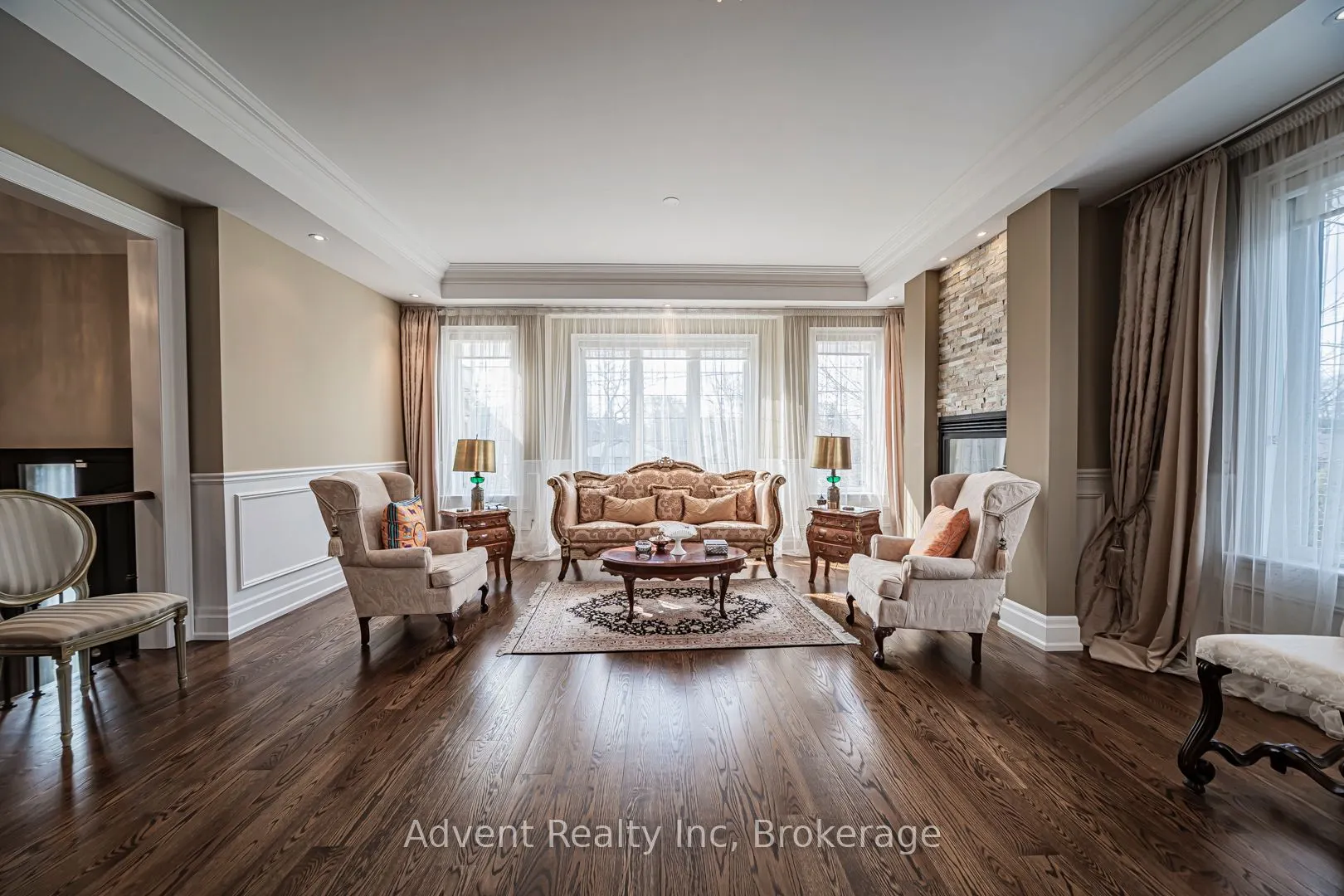 136 Homewood Avenue