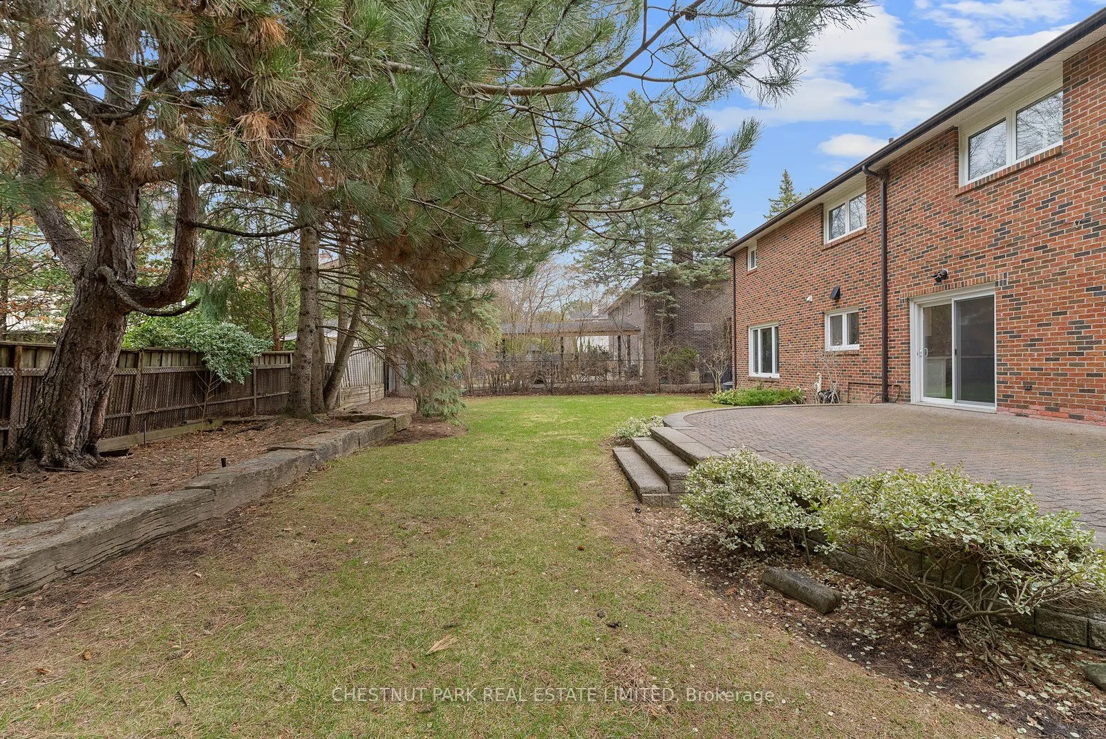 16 Sagewood Drive
