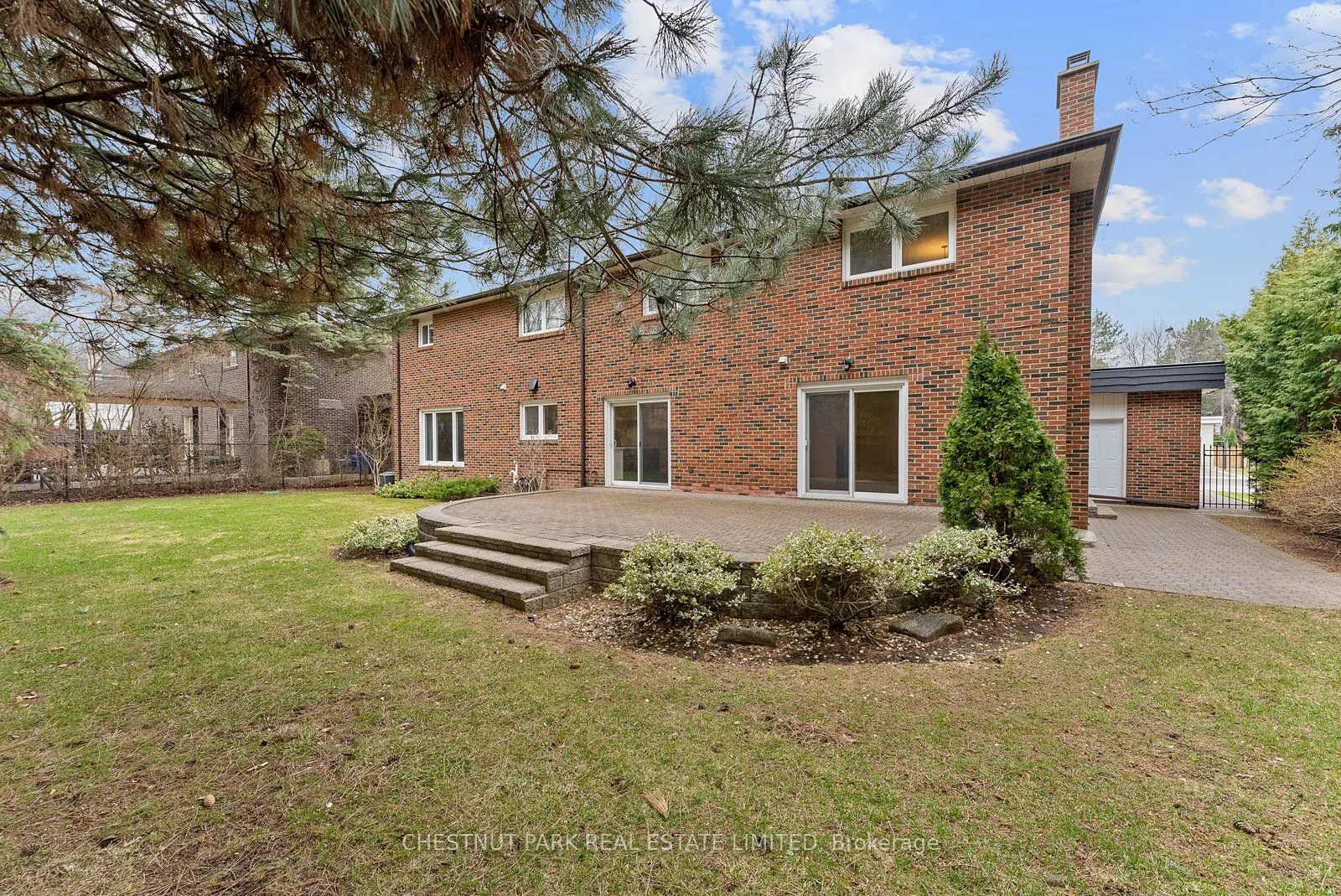 16 Sagewood Drive