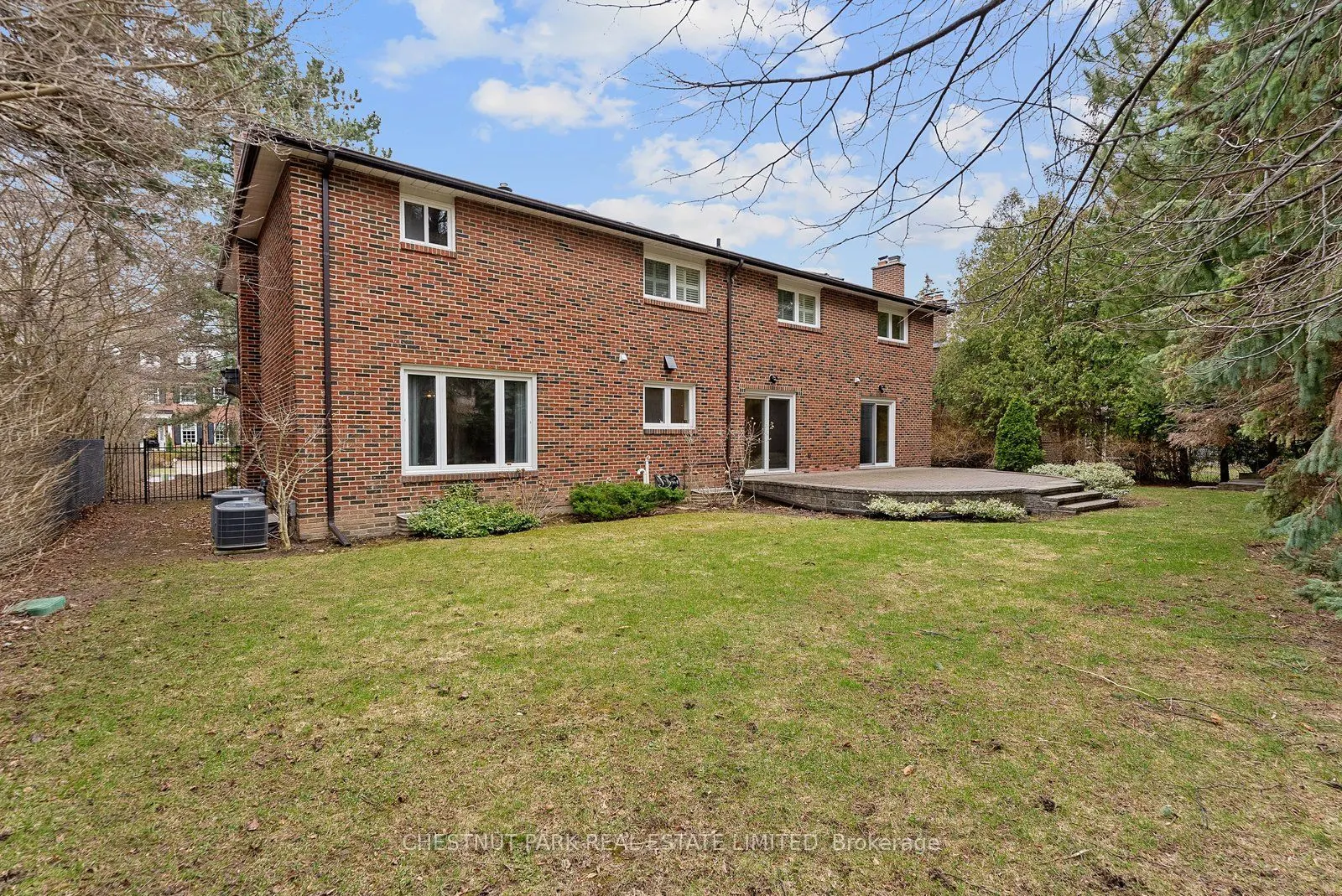 16 Sagewood Drive
