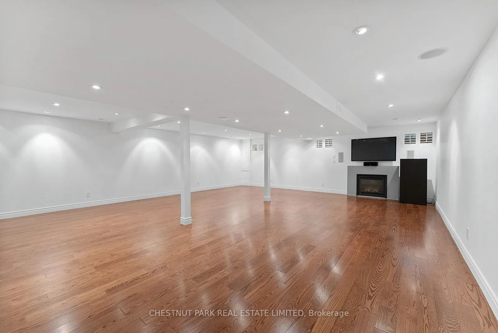 16 Sagewood Drive