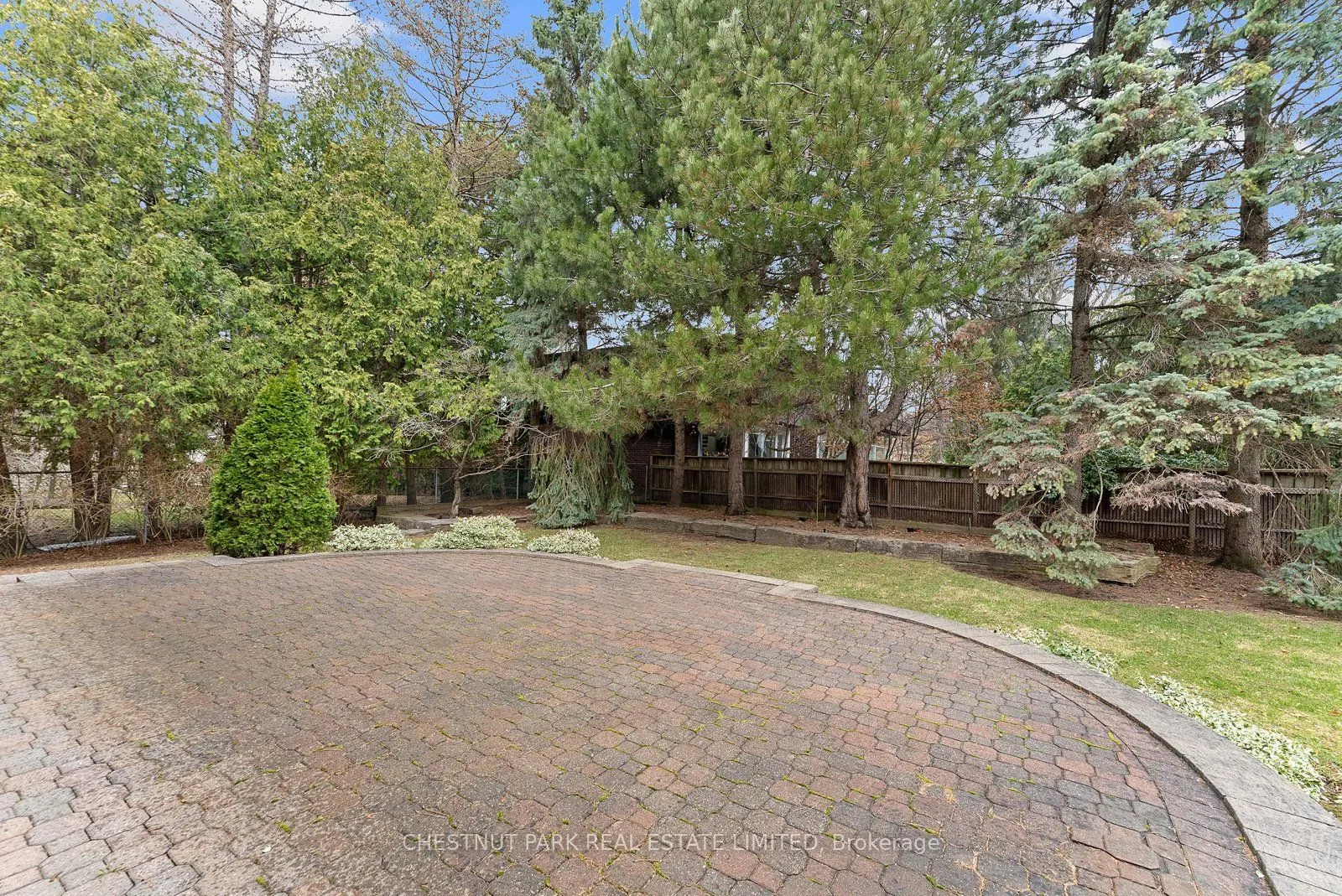 16 Sagewood Drive