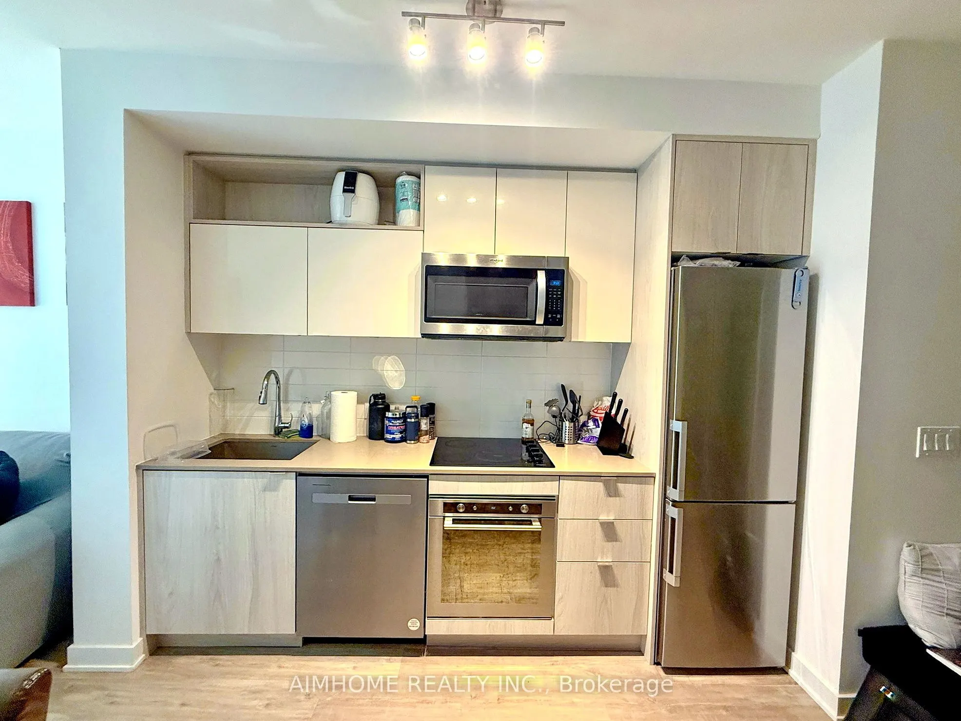 121 Lower Sherbourne Street #456