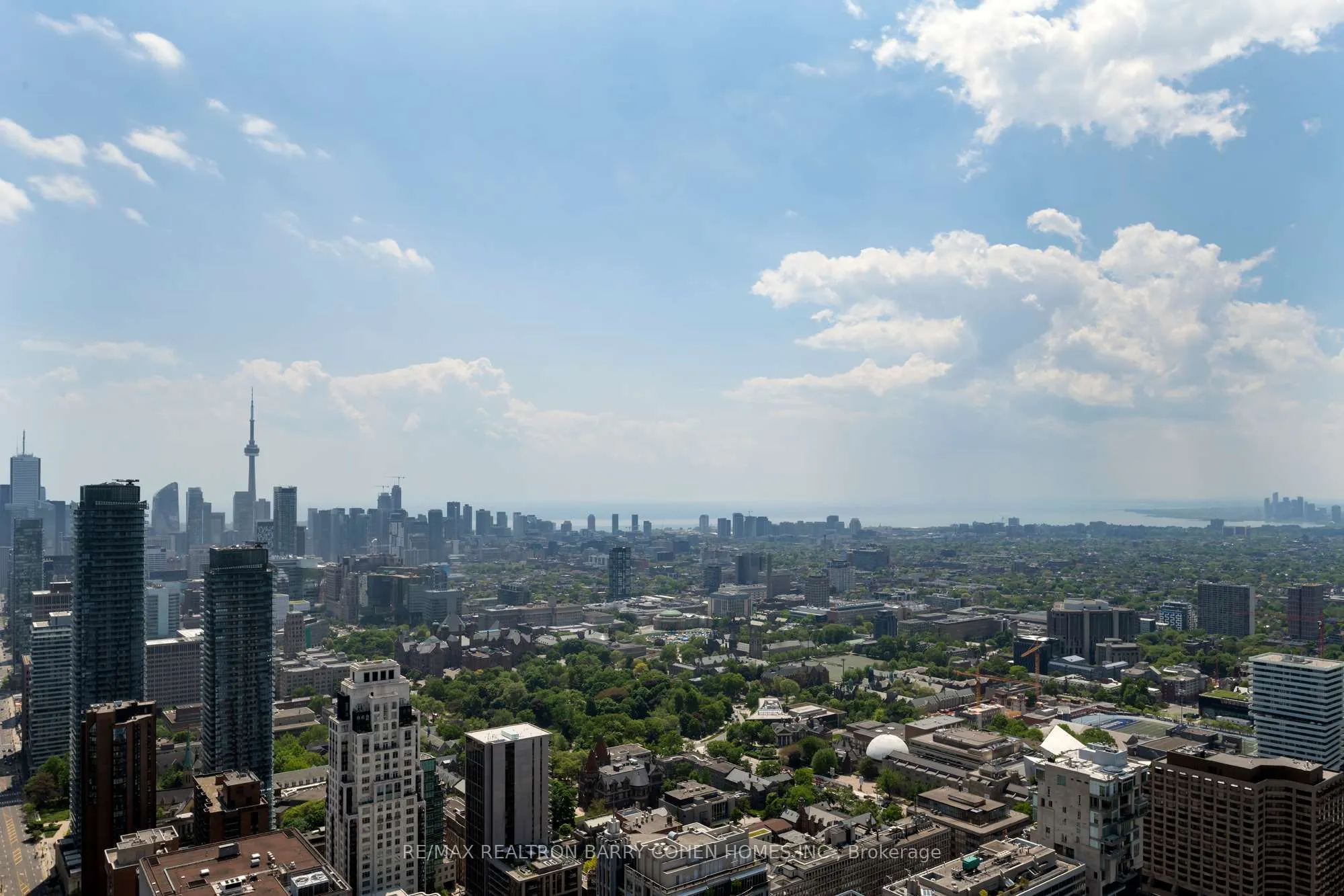 50 Yorkville Avenue #5202