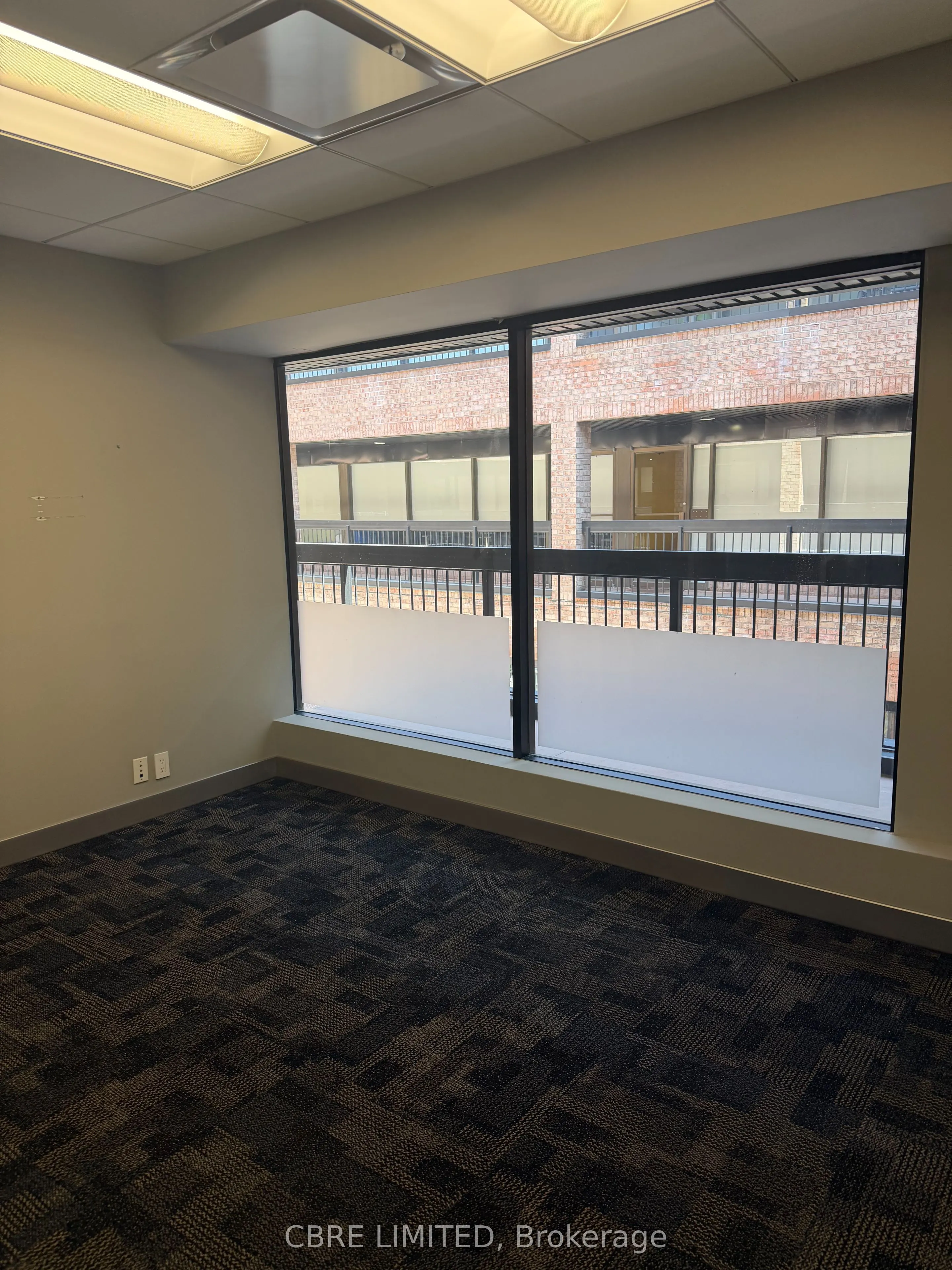 1055 Yonge Street #200