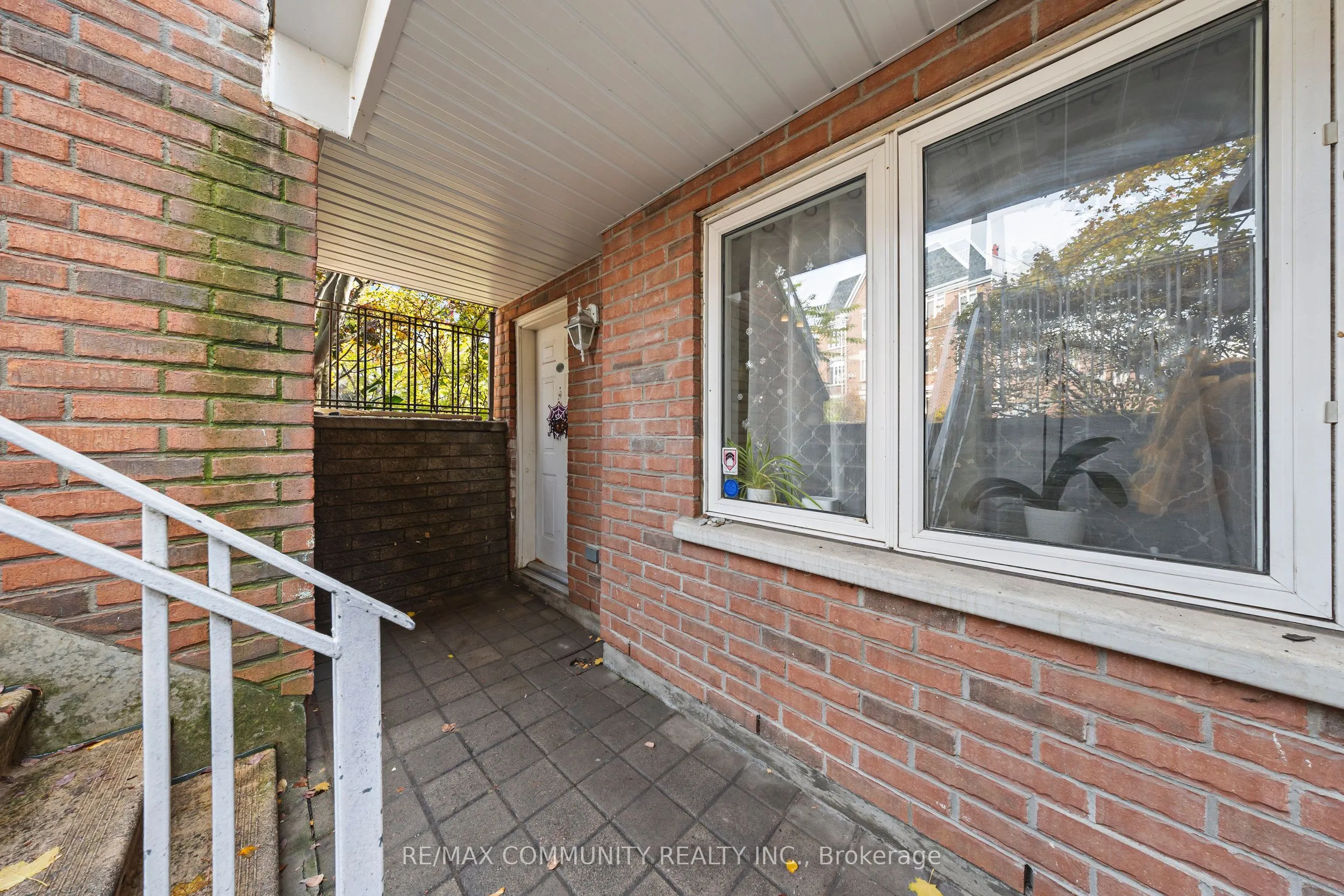 1 Sudbury Street #101