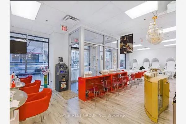 85 Bloor Street E