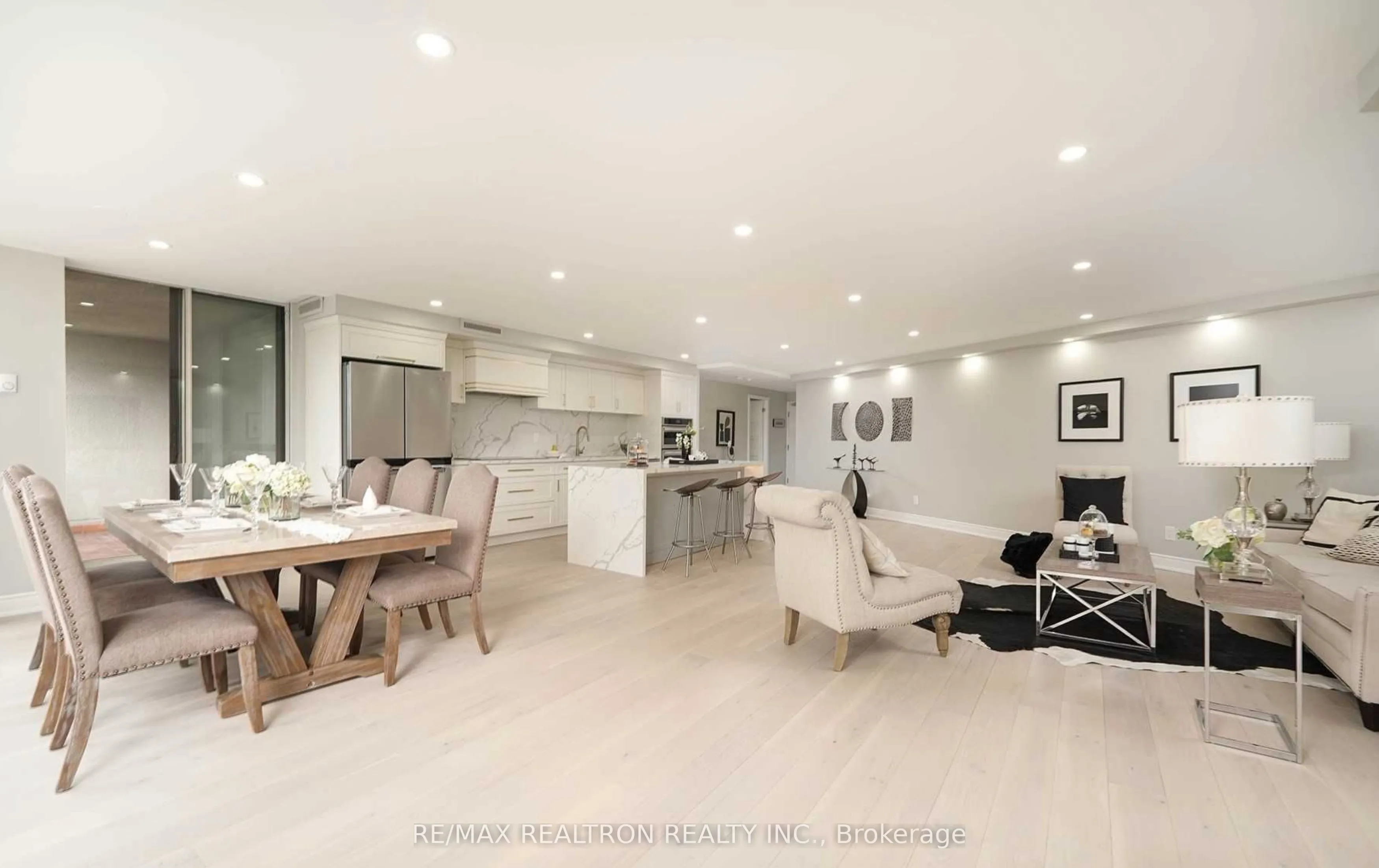 85 Skymark Drive #502