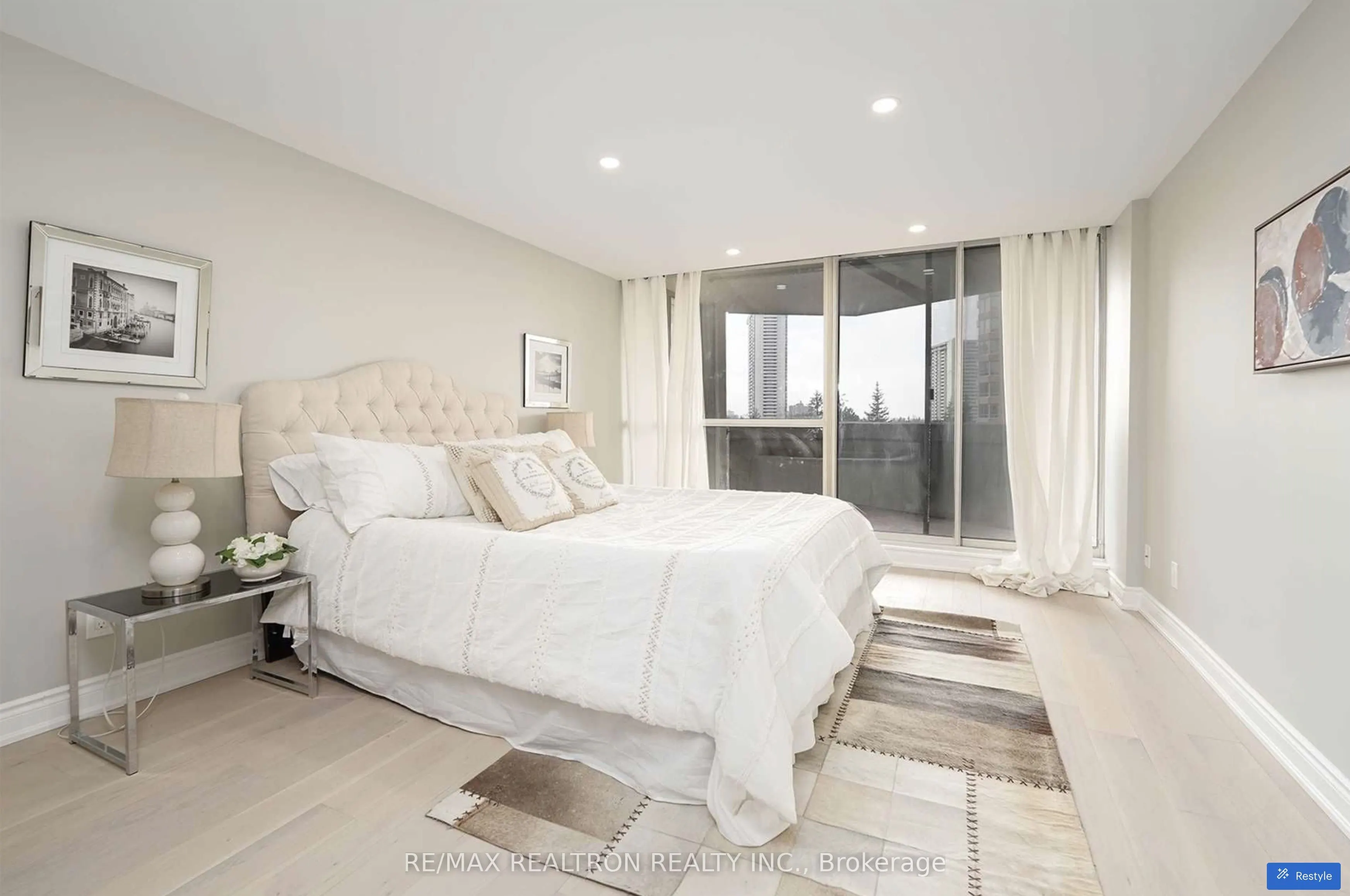 85 Skymark Drive #502