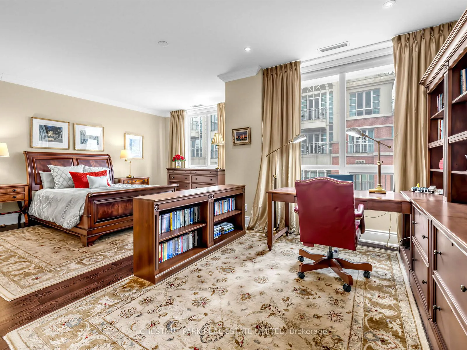 55 Delisle Avenue #901