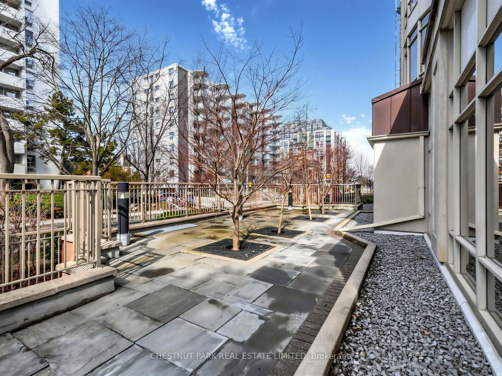 55 Delisle Avenue #901