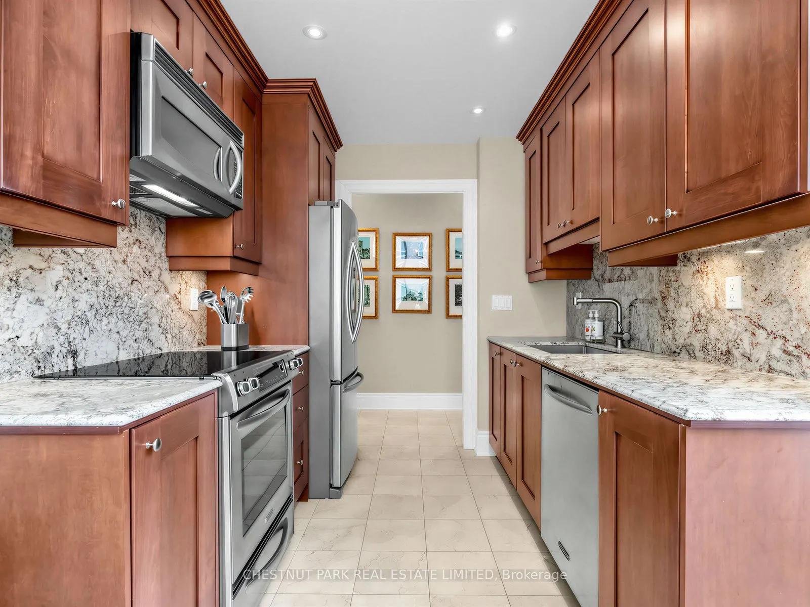 55 Delisle Avenue #901