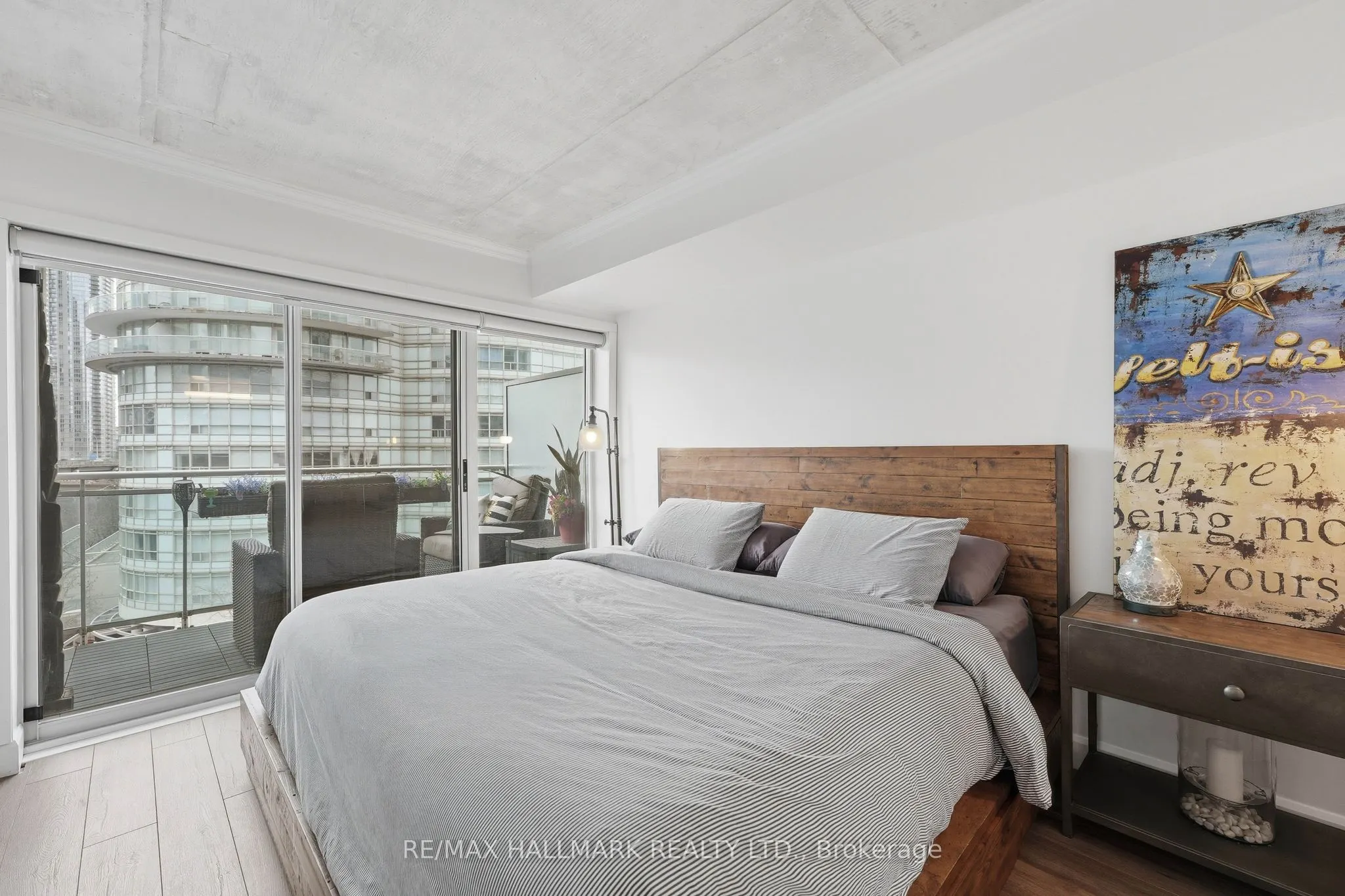 600 Queens Quay W #705