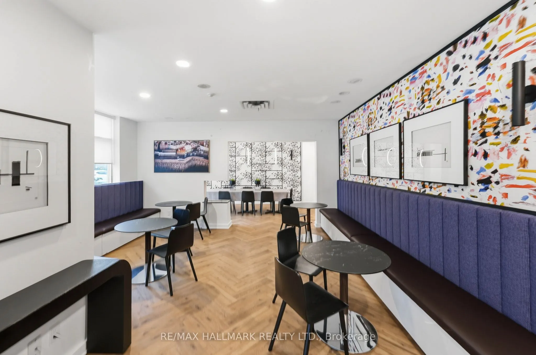 600 Queens Quay W #705