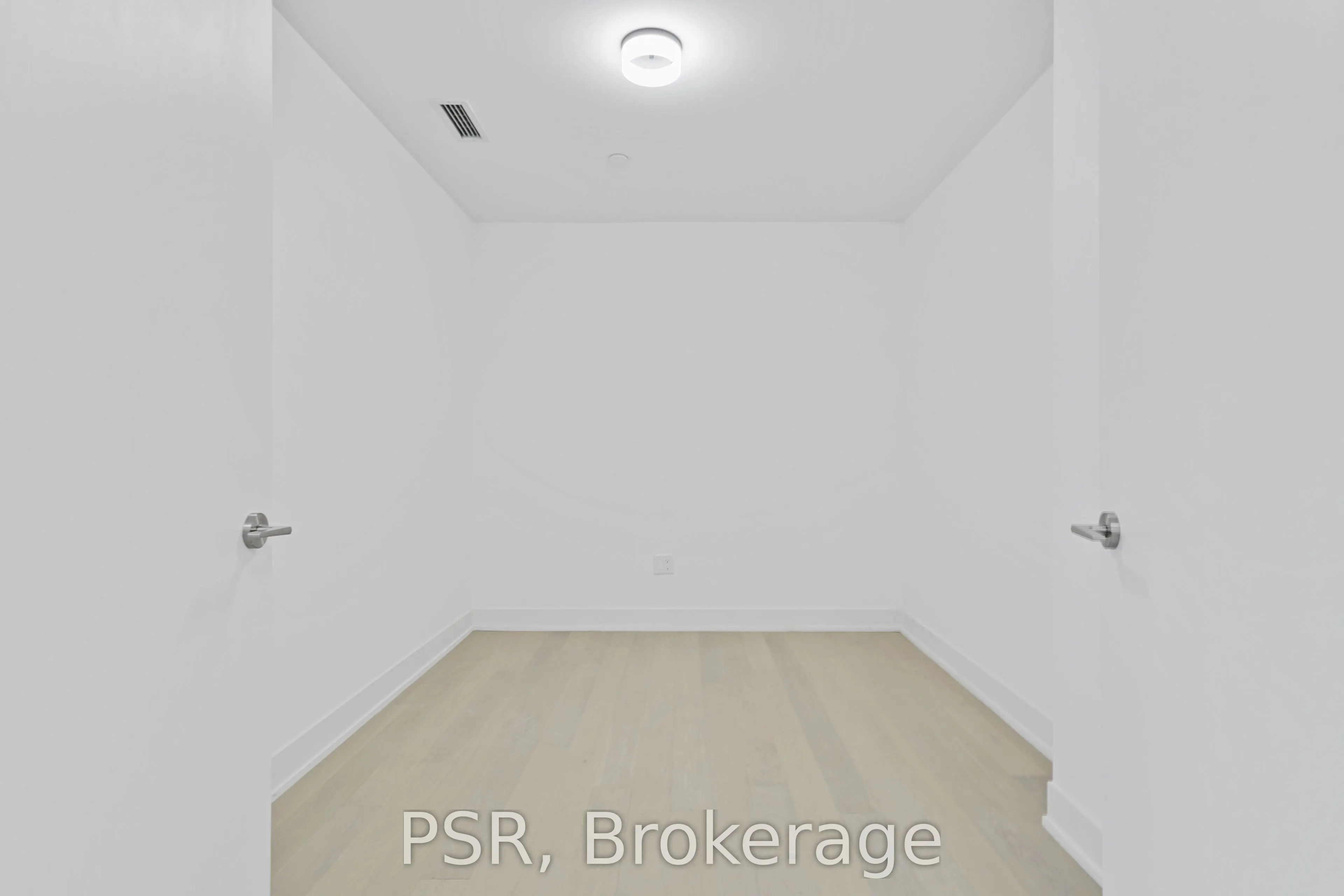 200 Keewatin Avenue #304