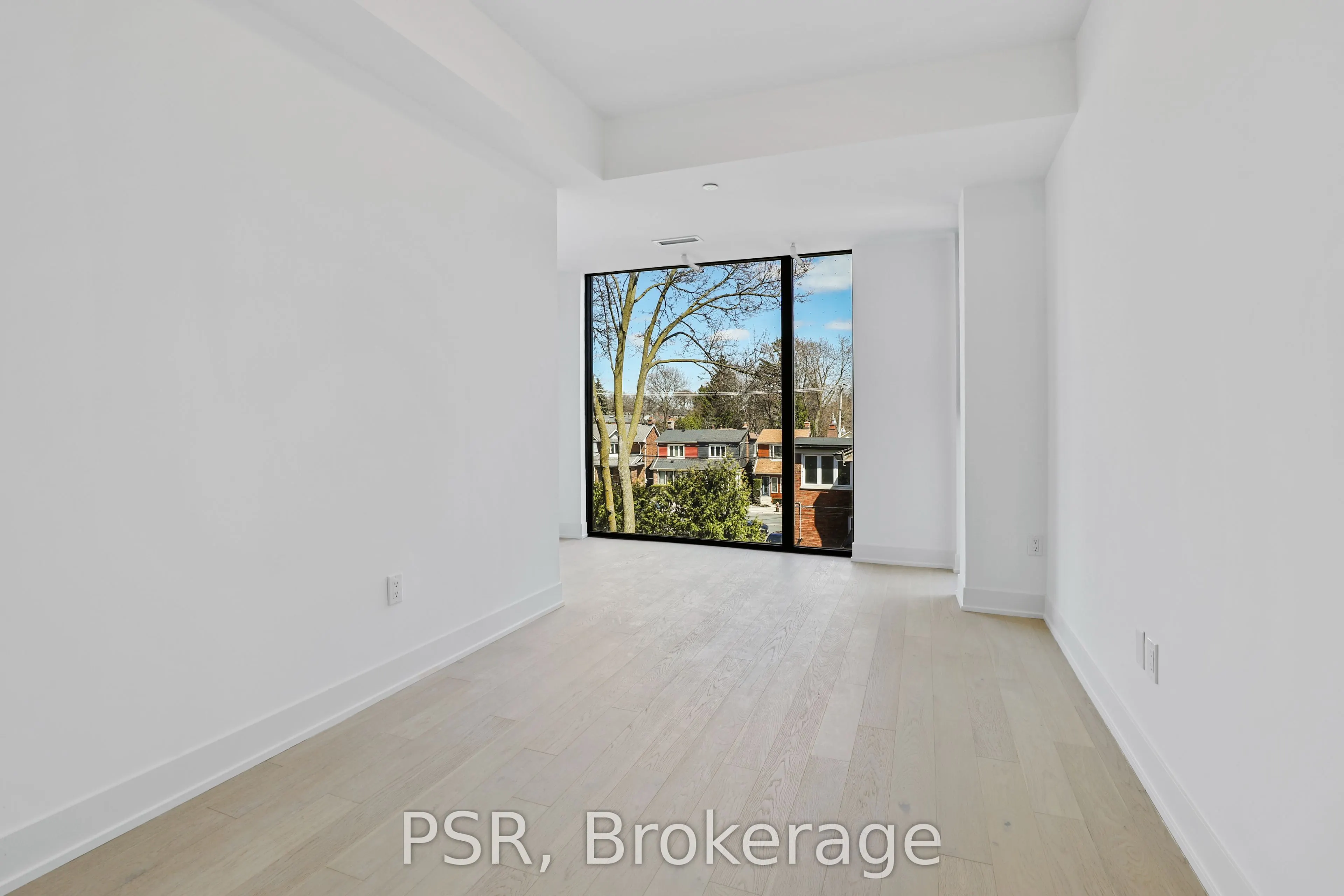 200 Keewatin Avenue #304