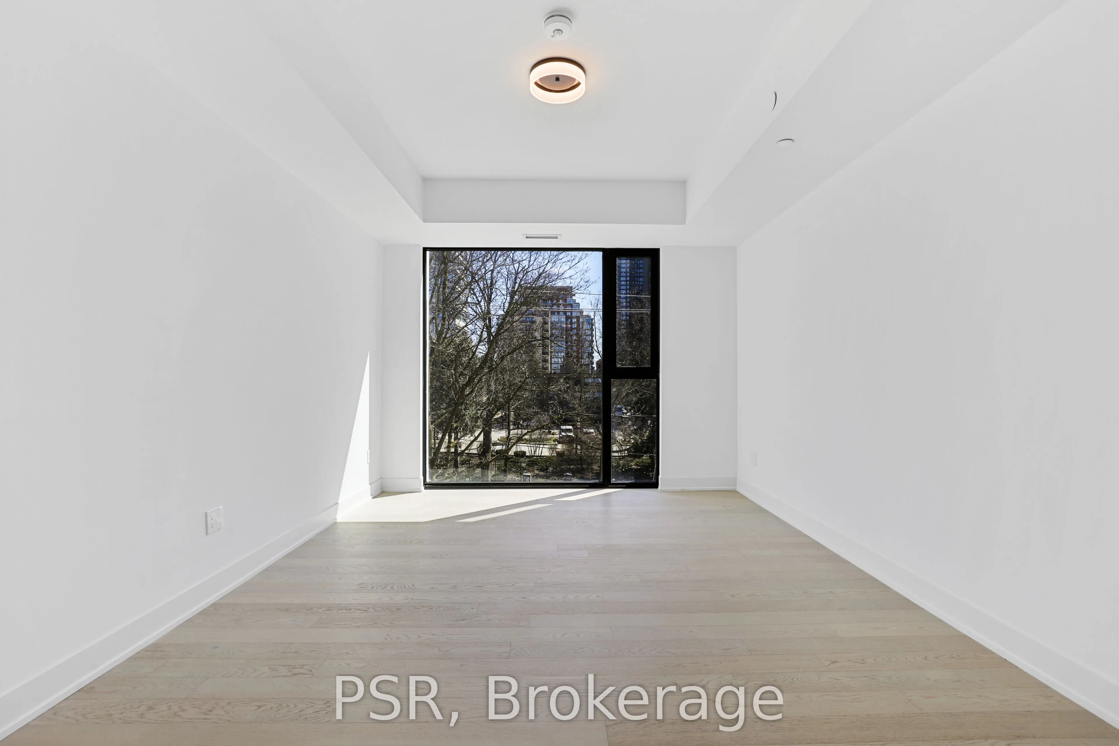 200 Keewatin Avenue #304