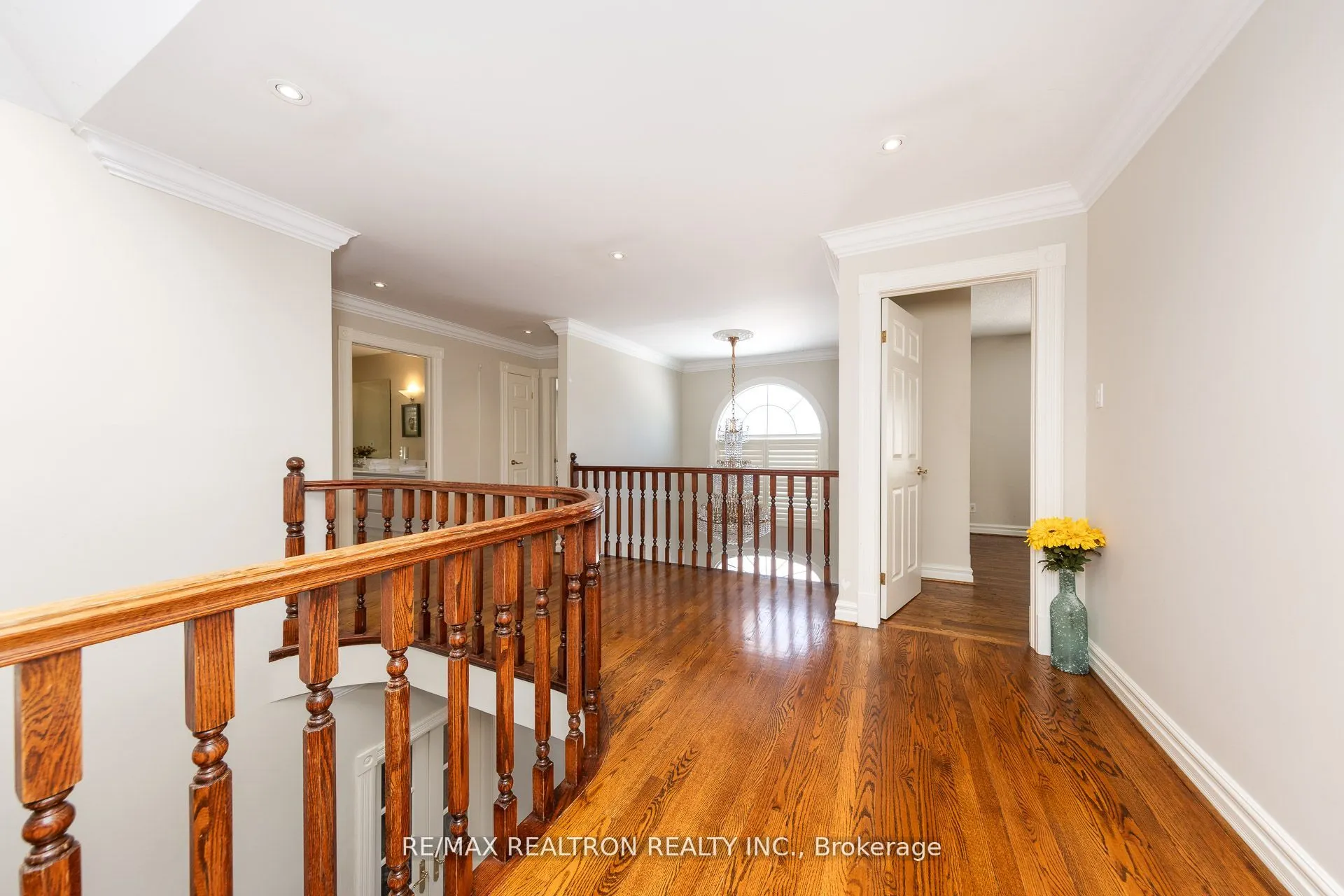 25 Clarkhill Street