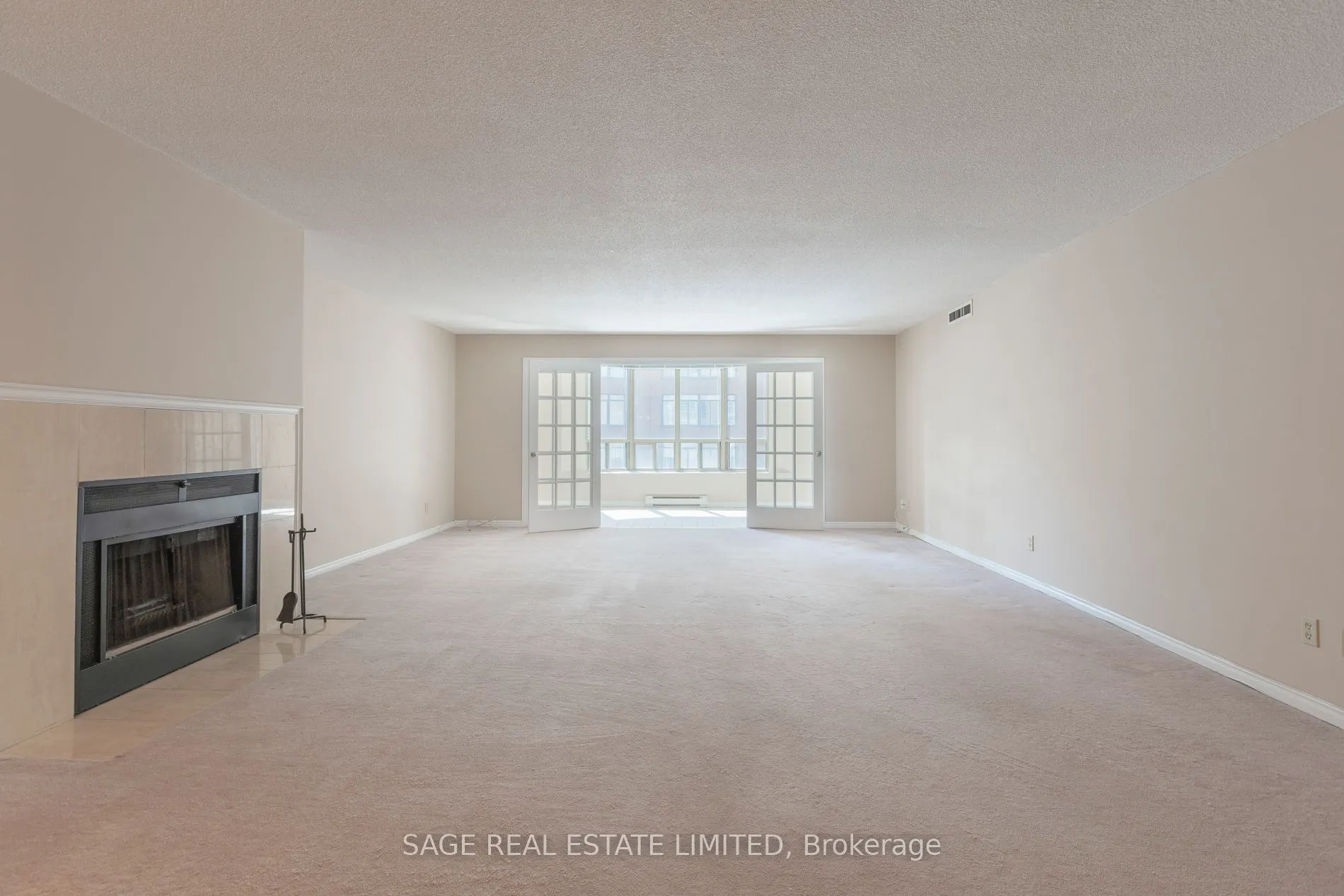 25 George Street #302
