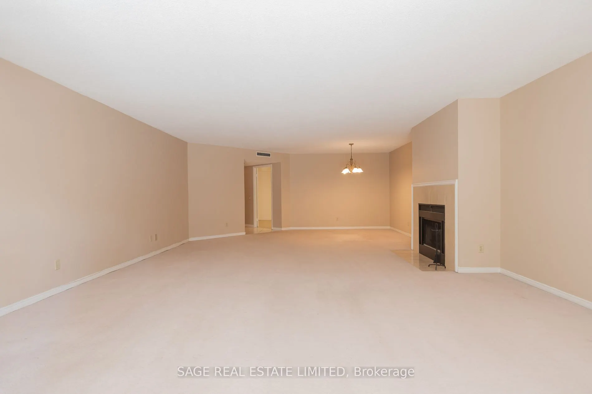 25 George Street #302