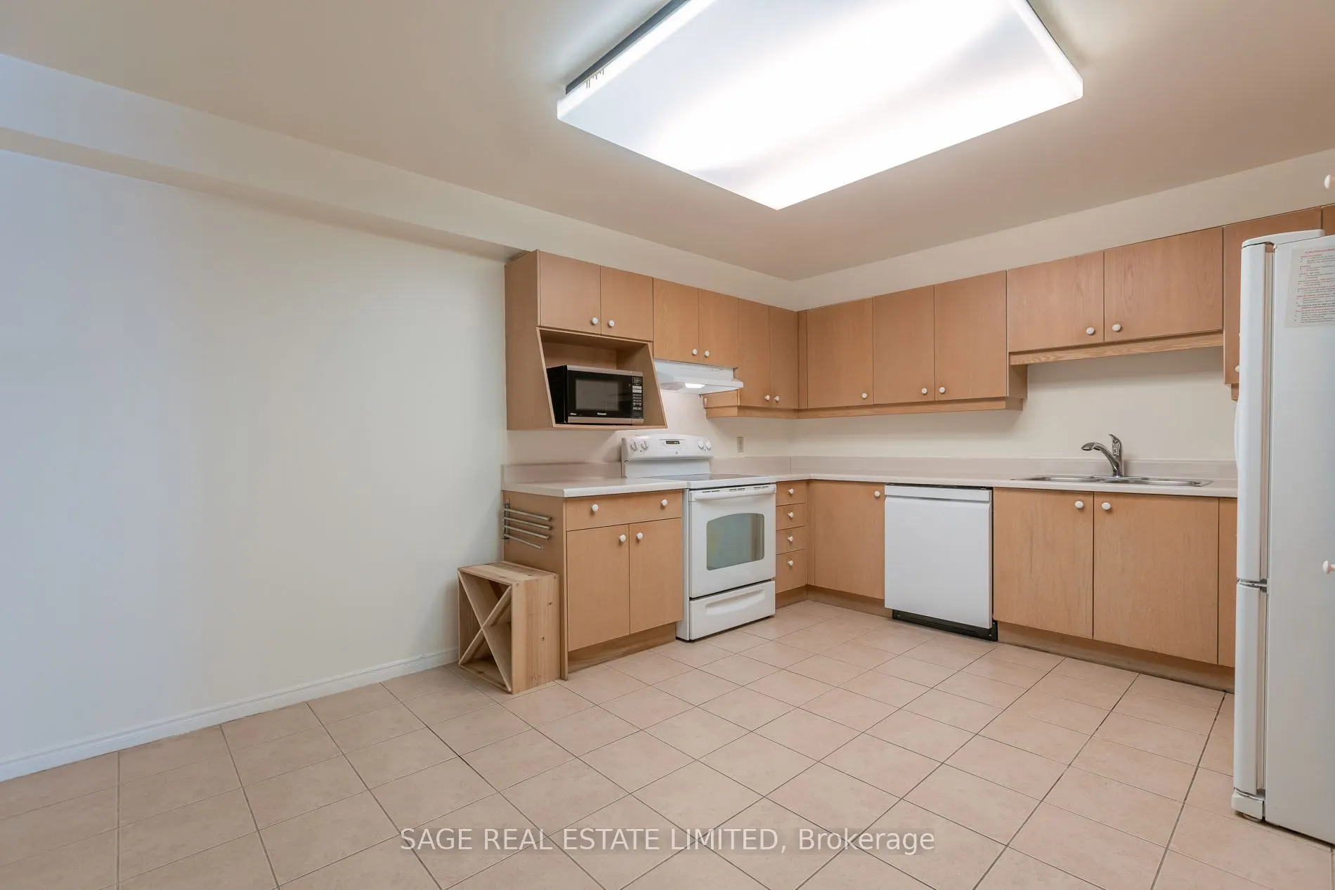 25 George Street #302