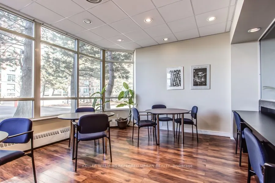 7 Bishop Avenue #501