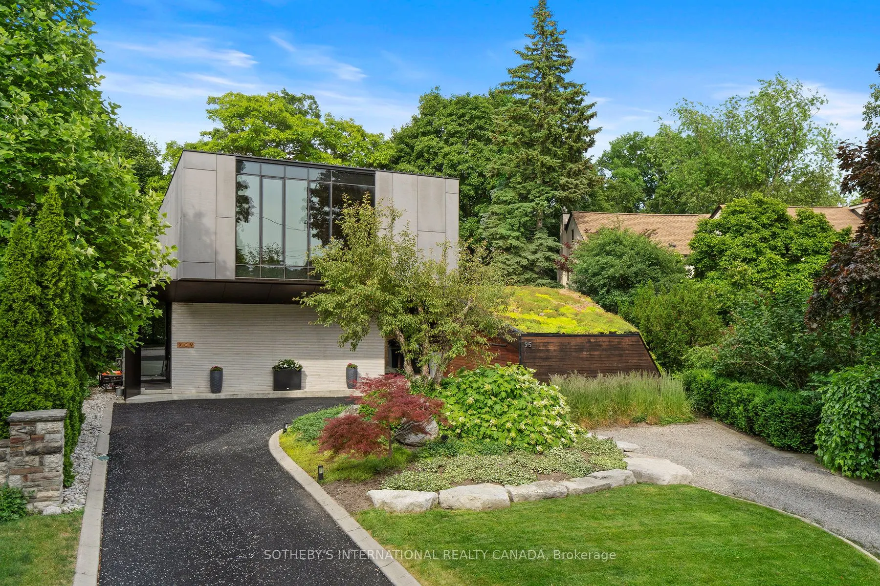 95 Riverview Drive