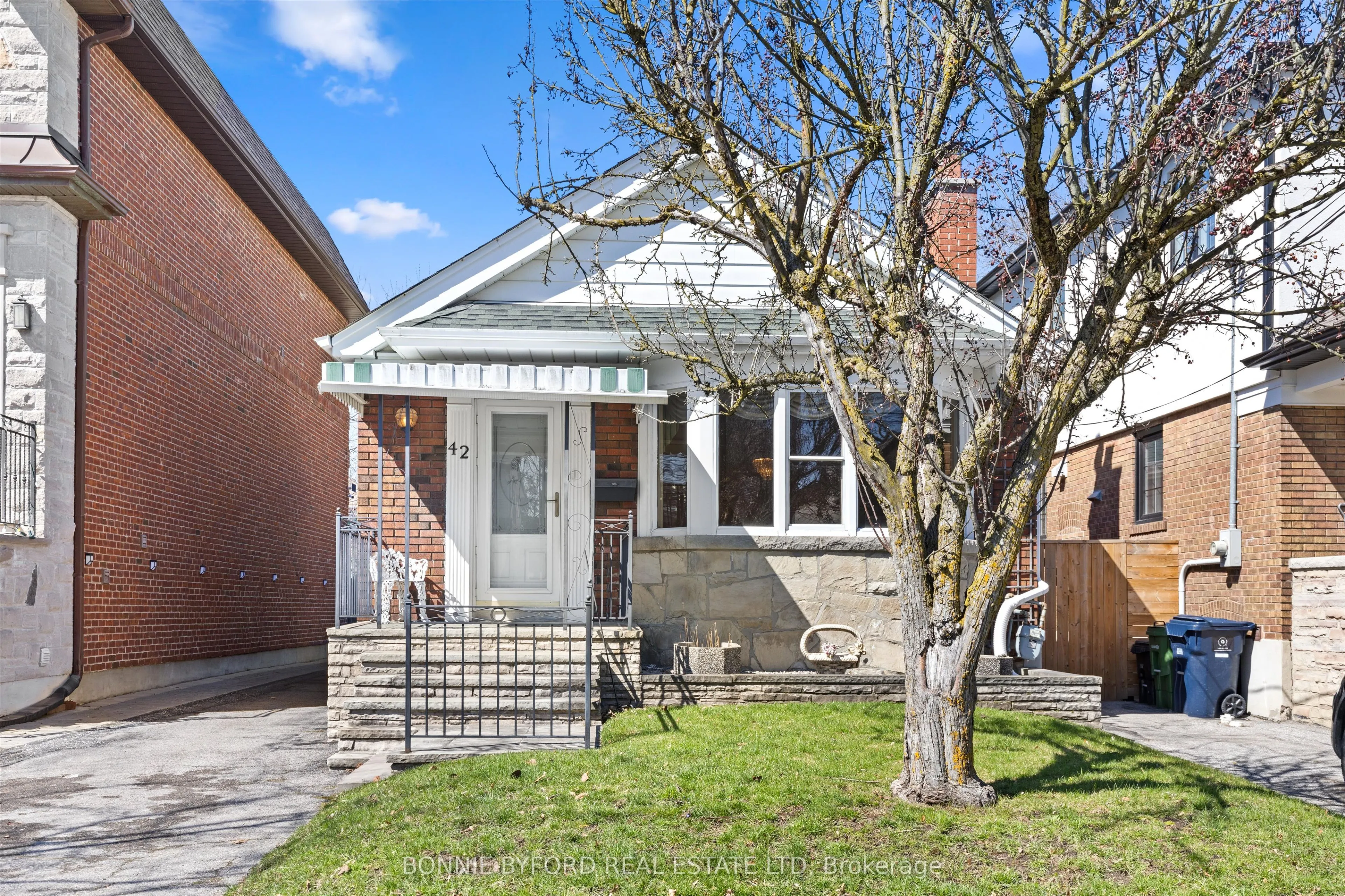 42 Parklea Drive